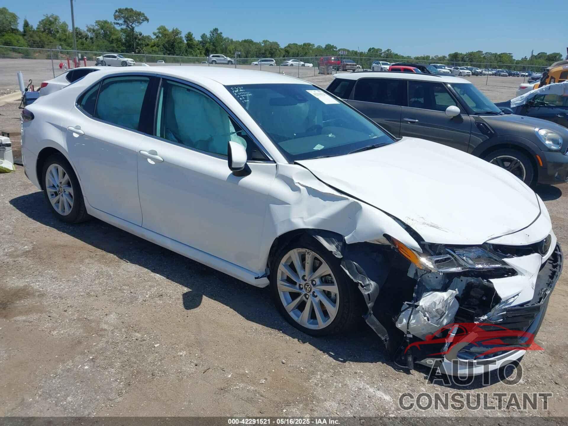 TOYOTA CAMRY 2024 - 4T1C11AK5RU844424