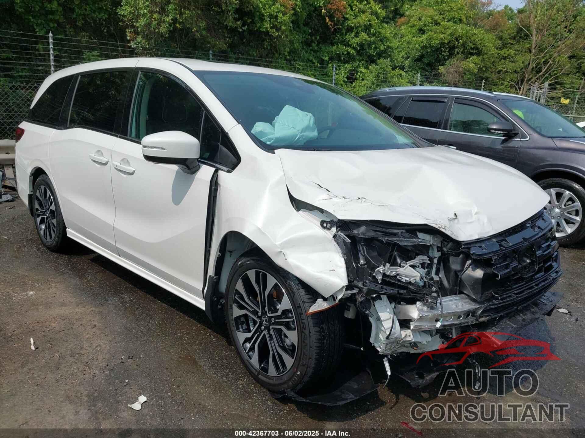 HONDA ODYSSEY 2025 - 5FNRL6H94SB016517