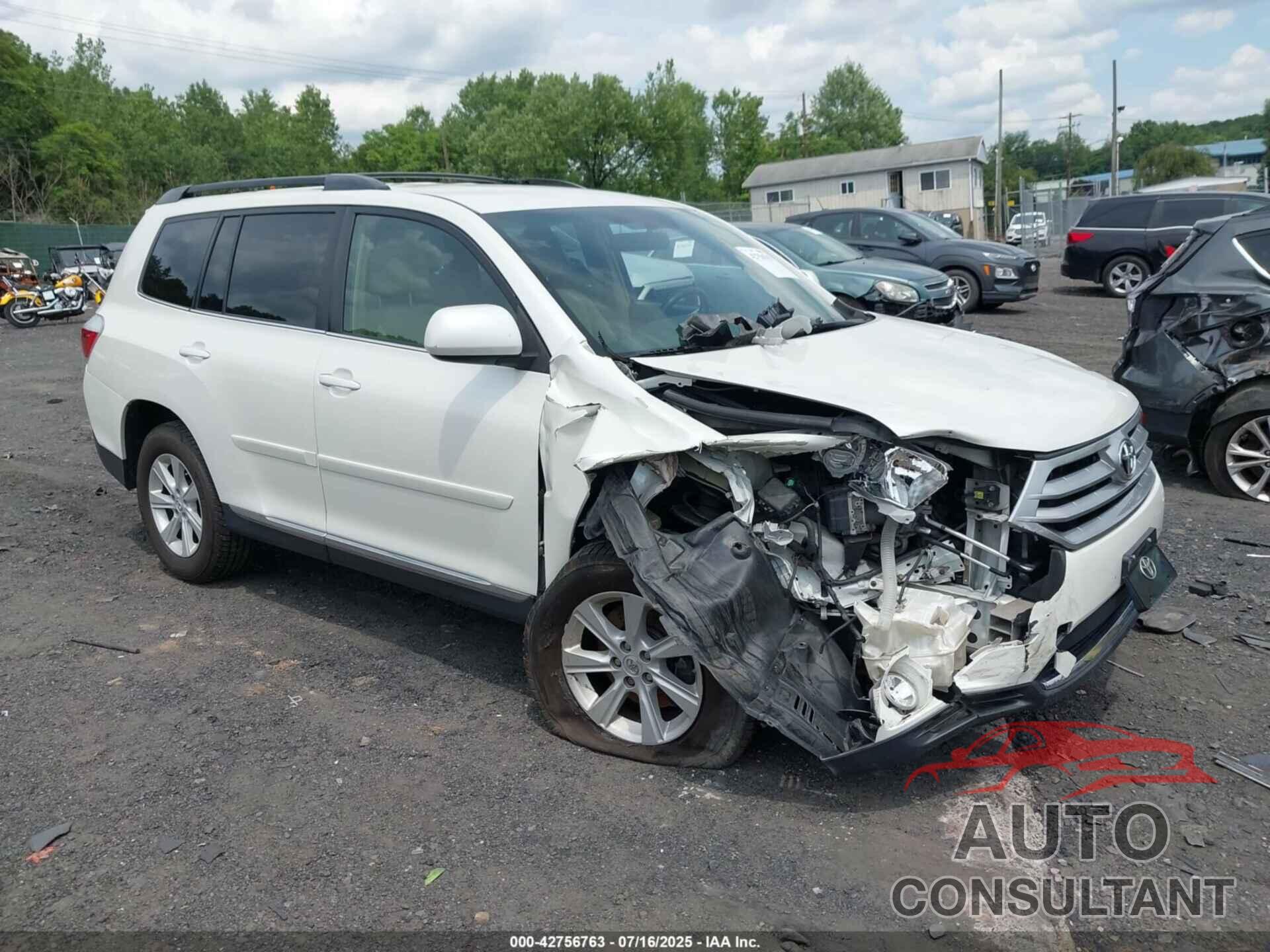 TOYOTA HIGHLANDER 2011 - 5TDZA3EH0BS008474