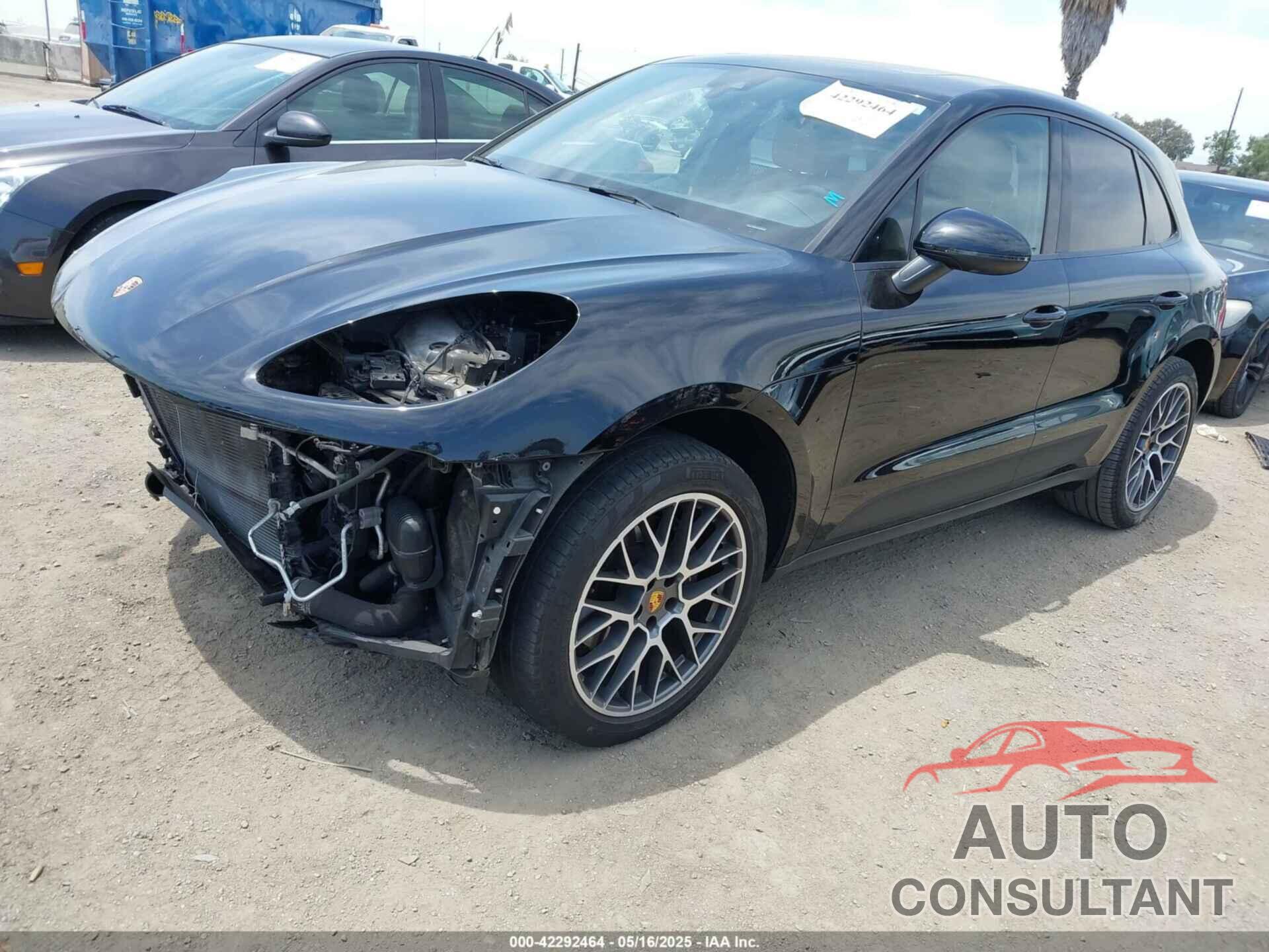 PORSCHE MACAN 2017 - WP1AA2A59HLB04714