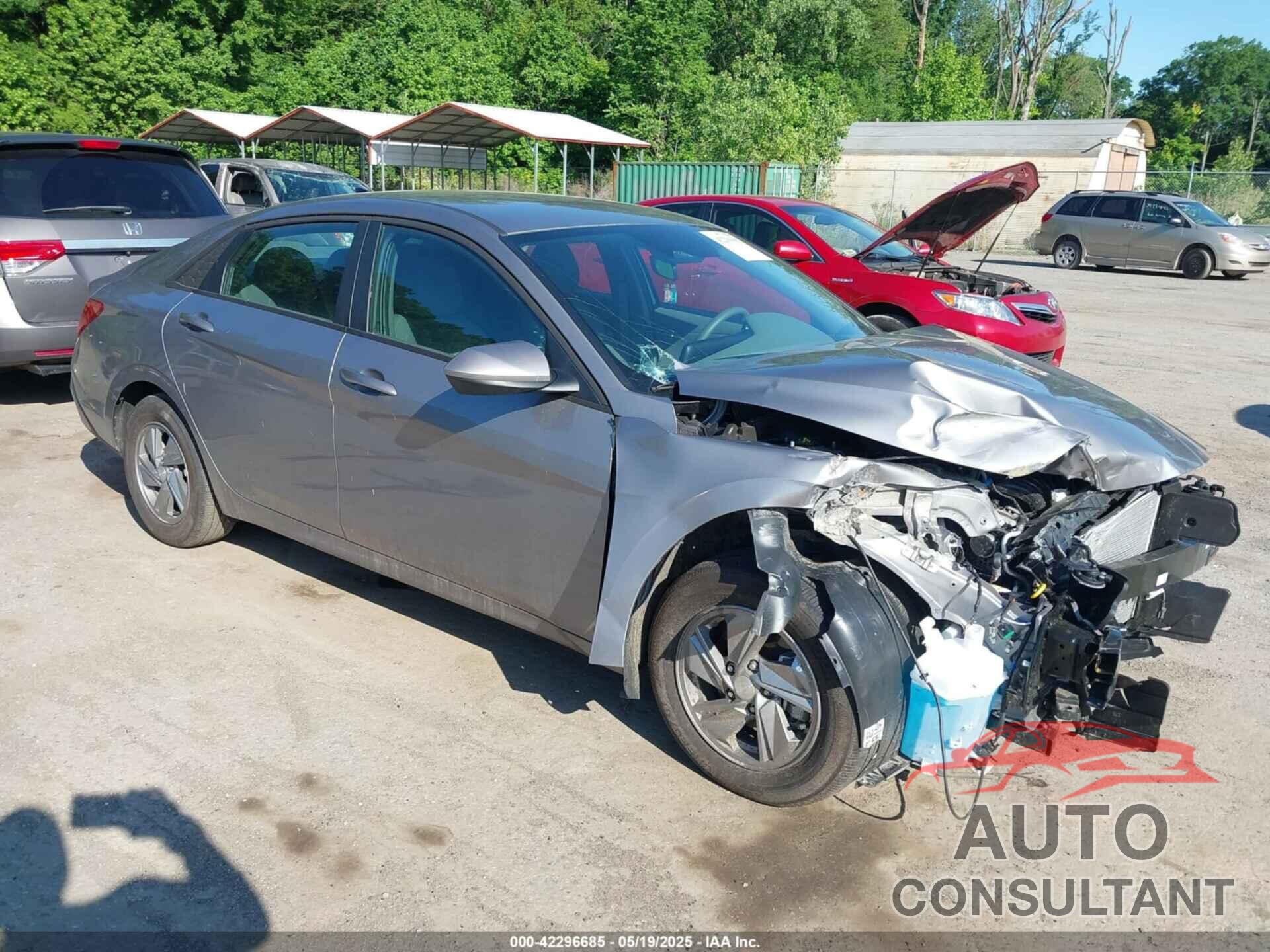 HYUNDAI ELANTRA 2025 - KMHLL4DG8SU862909