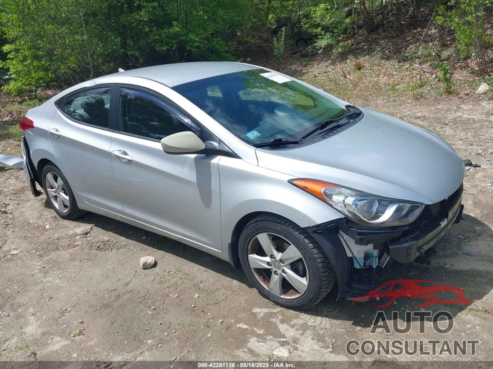 HYUNDAI ELANTRA 2013 - 5NPDH4AE9DH223433