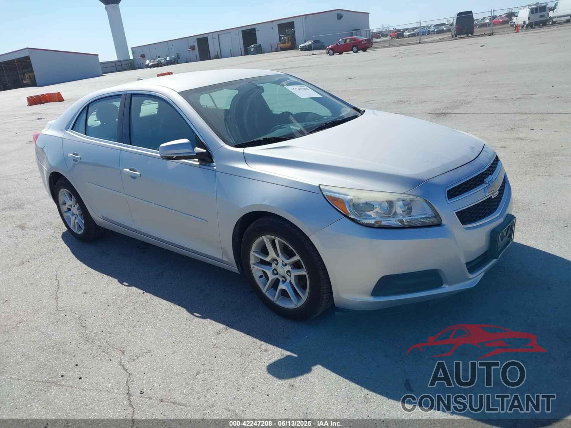 CHEVROLET MALIBU 2013 - 1G11C5SA3DF217827