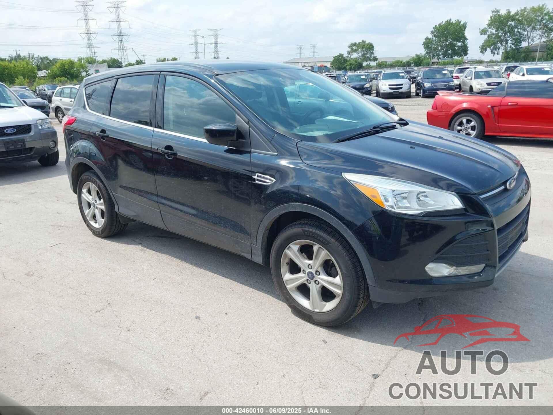 FORD ESCAPE 2016 - 1FMCU0G75GUB57820