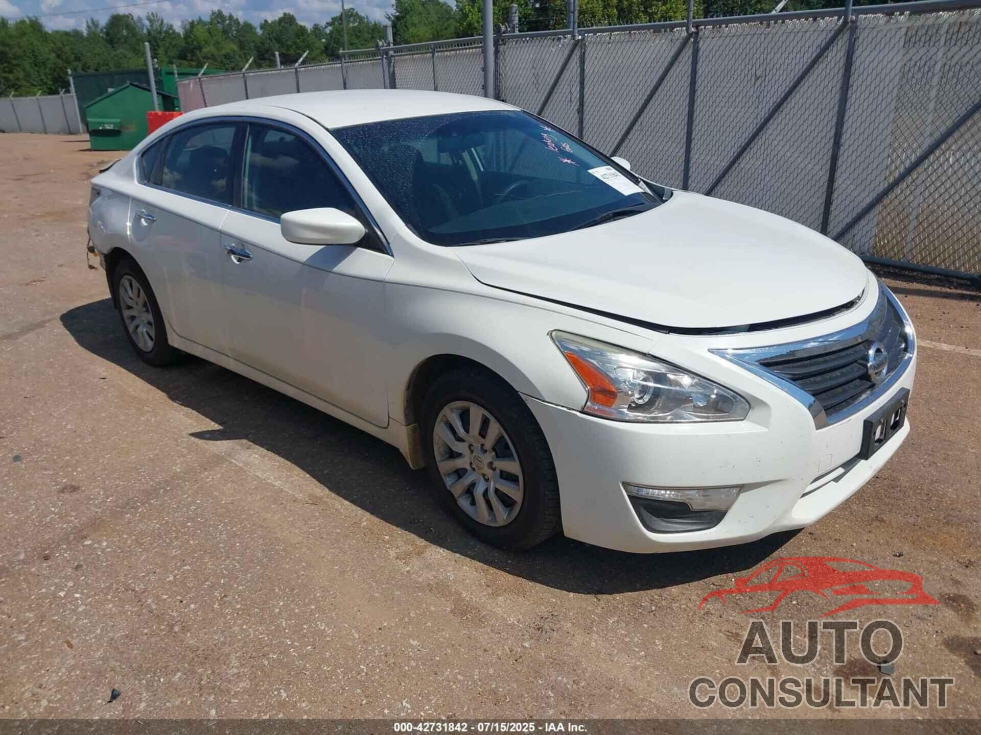NISSAN ALTIMA 2015 - 1N4AL3AP1FN345709