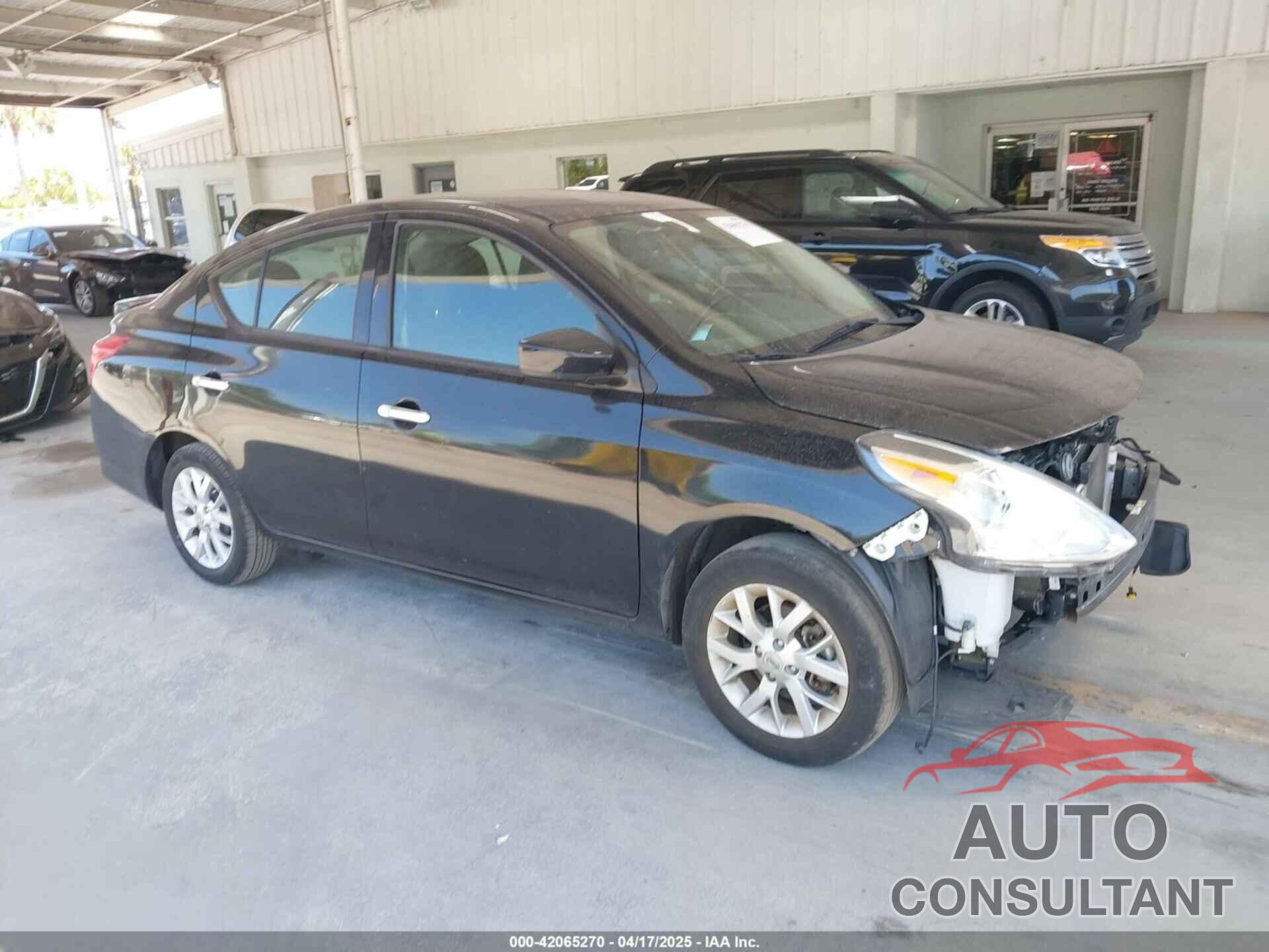 NISSAN VERSA 2018 - 3N1CN7AP0JL847997