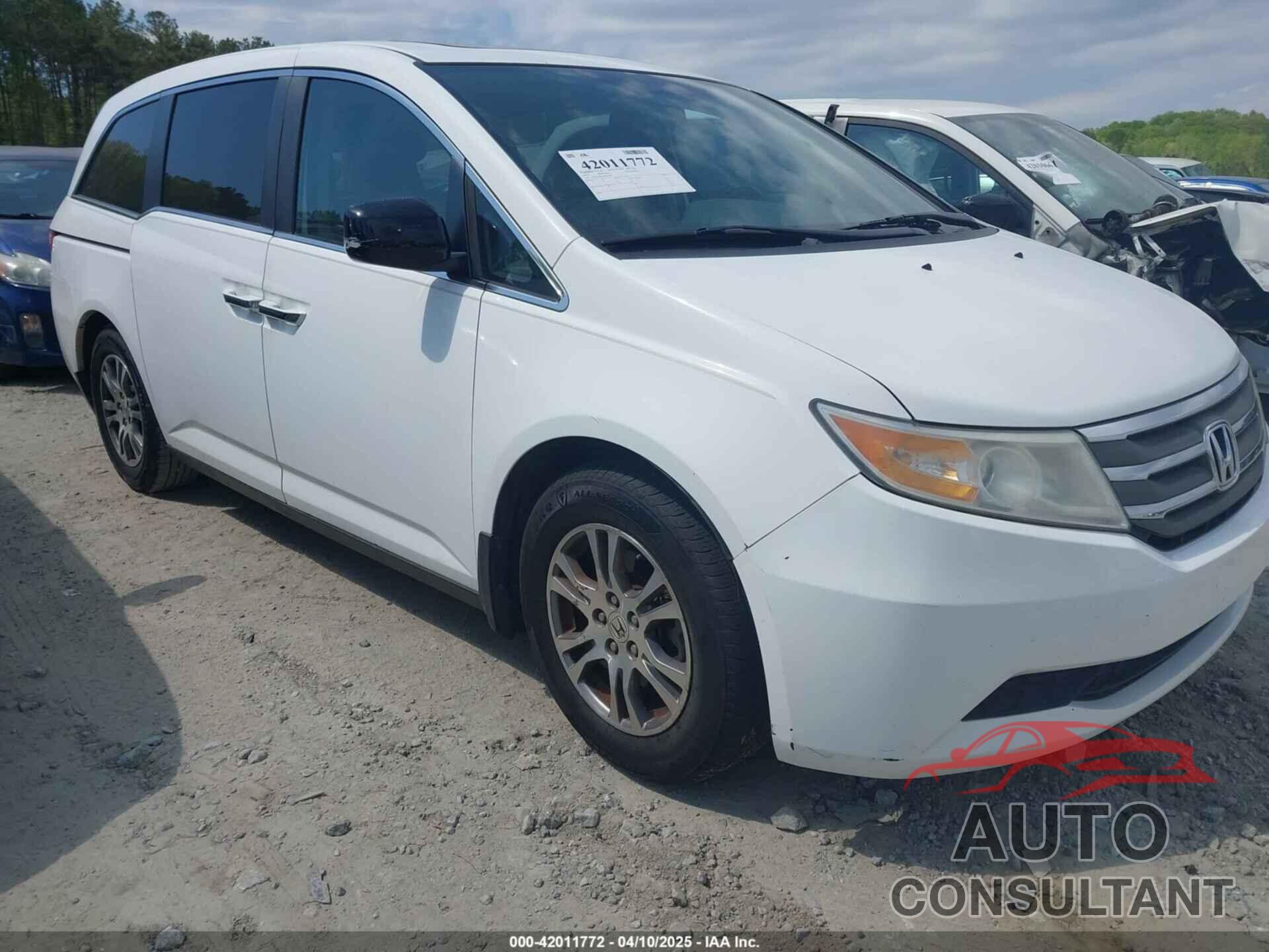 HONDA ODYSSEY 2013 - 5FNRL5H61DB010029