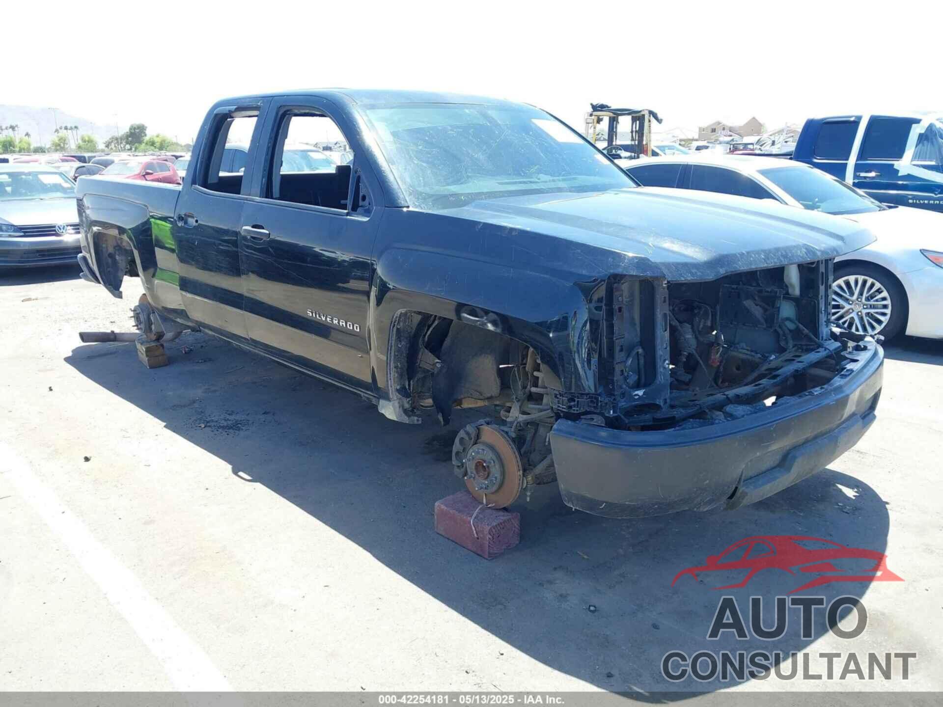 CHEVROLET SILVERADO 1500 2015 - 1GCRCPEH2FZ263729