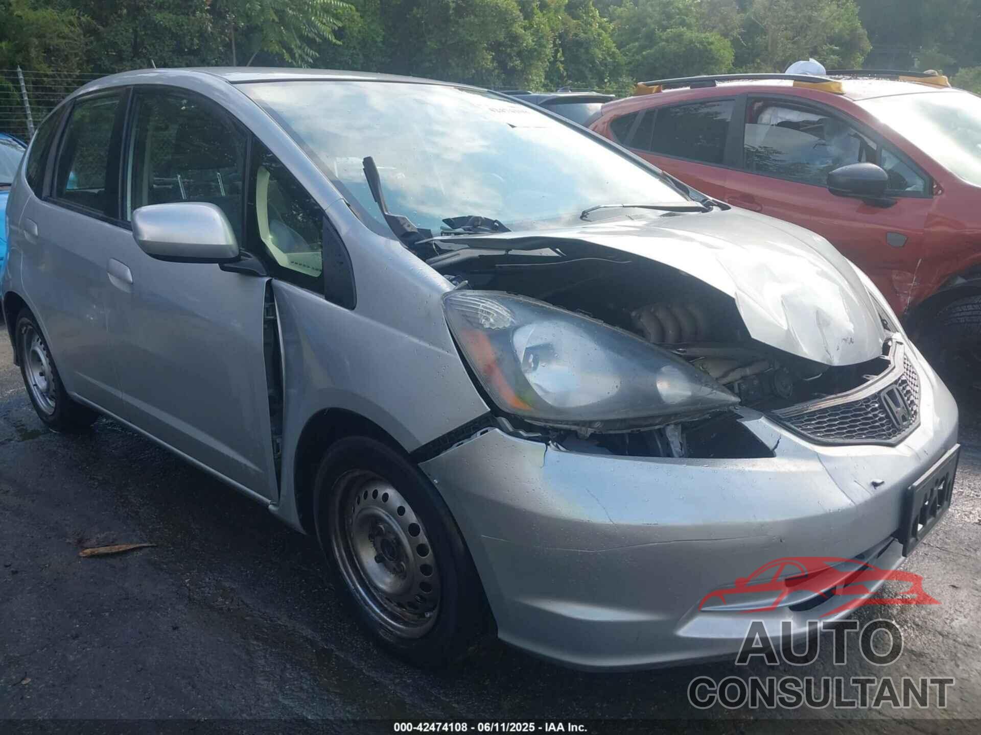 HONDA FIT 2012 - JHMGE8H35CC035857