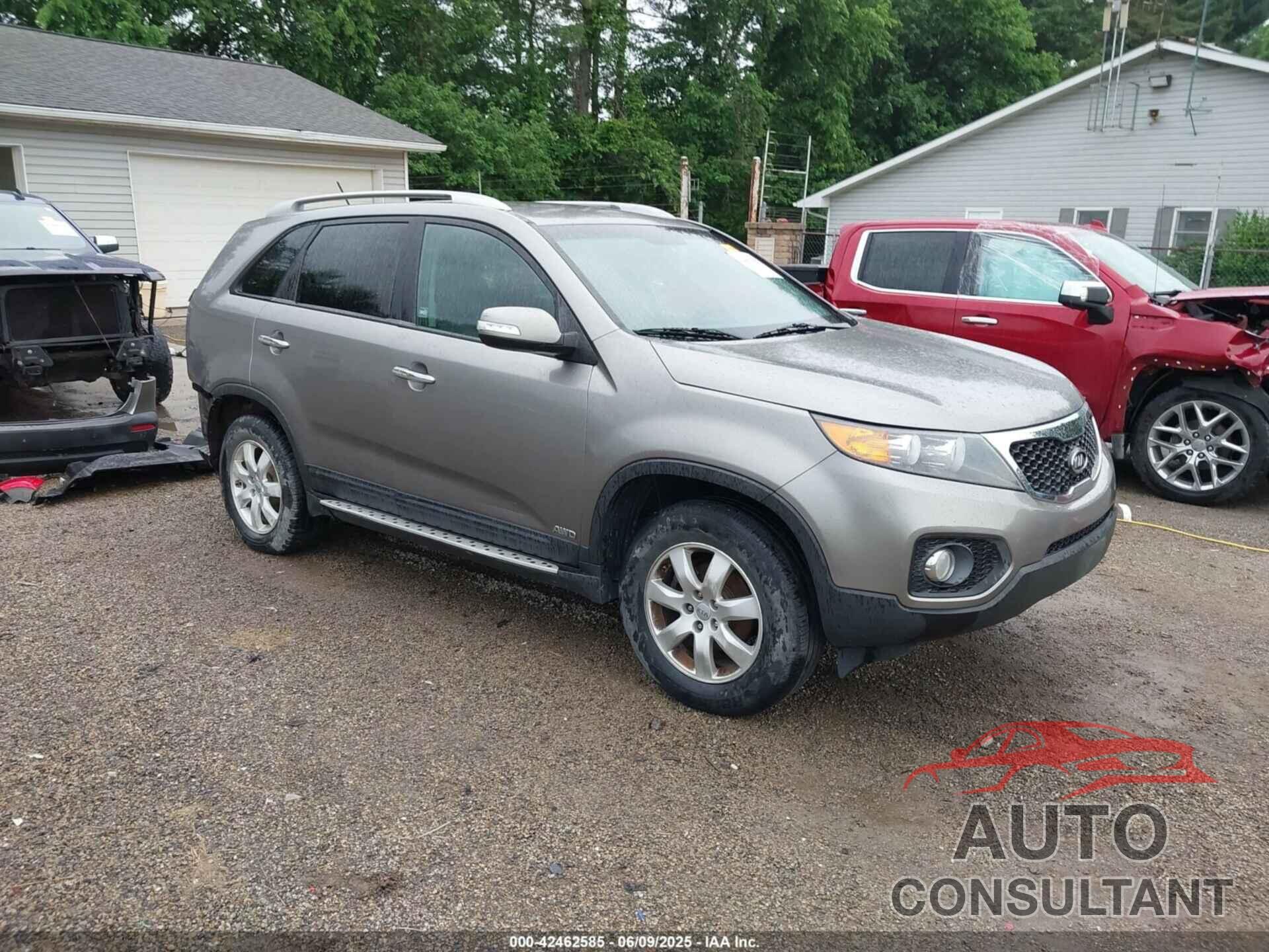 KIA SORENTO 2012 - 5XYKTDA68CG274121
