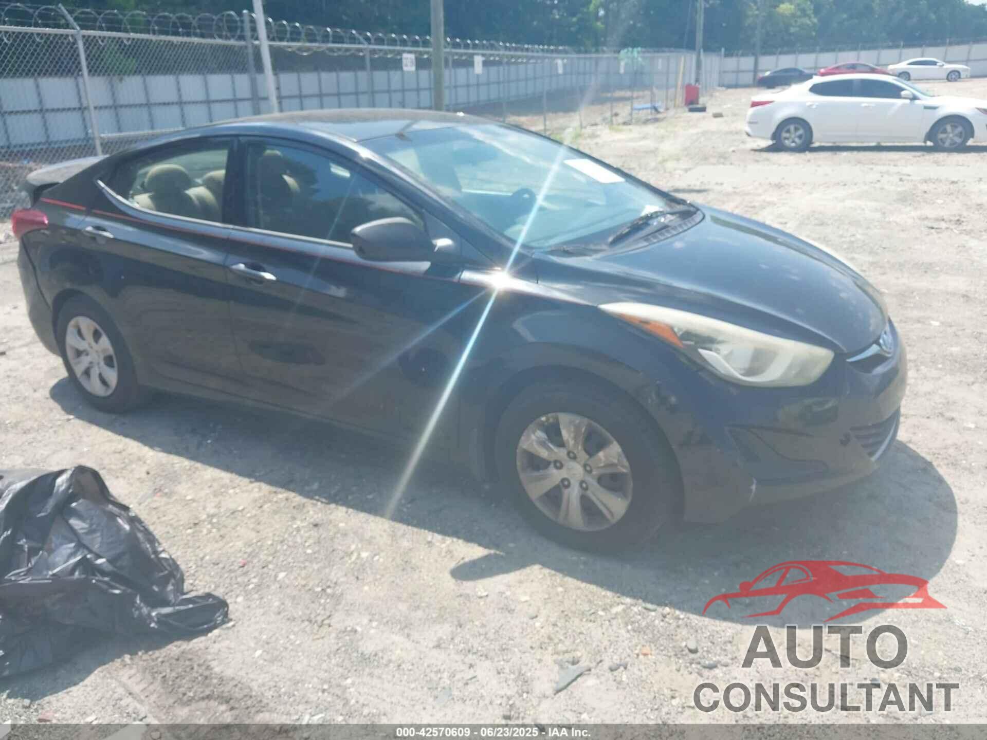 HYUNDAI ELANTRA 2016 - 5NPDH4AE8GH774439