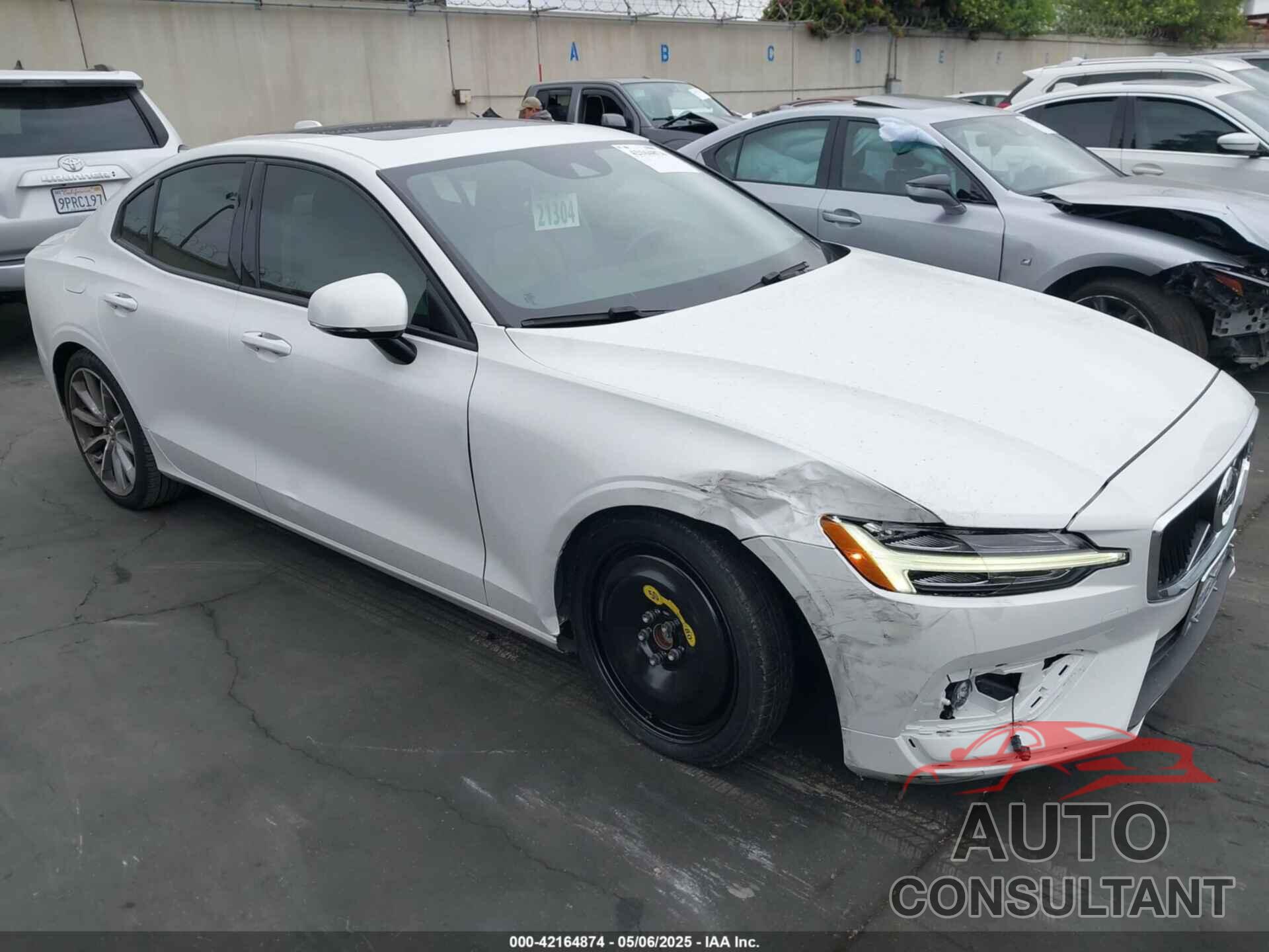 VOLVO S60 2021 - 7JRA22TK5MG094639