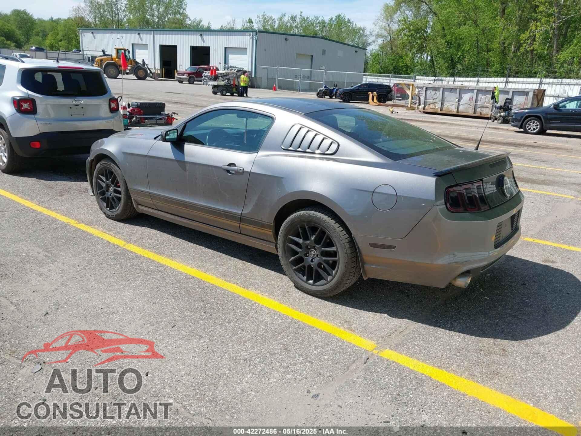 FORD MUSTANG 2014 - 1ZVBP8AM4E5334334