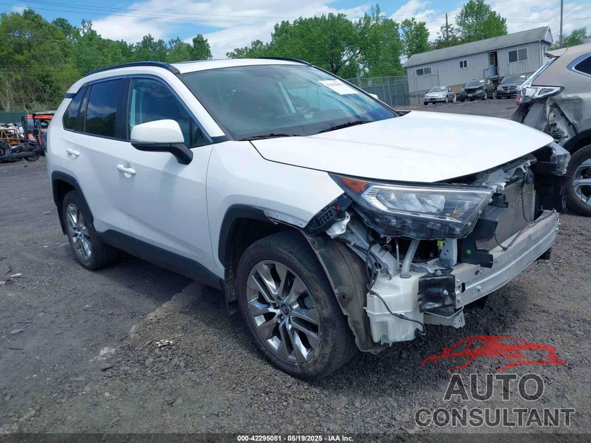 TOYOTA RAV4 2020 - 2T3A1RFV9LW135213