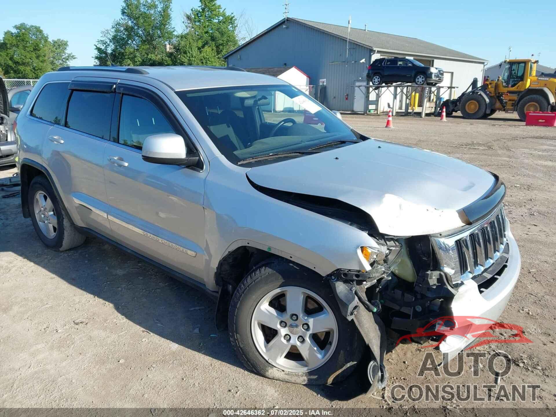 JEEP GRAND CHEROKEE 2011 - 1J4RR4GG1BC507203