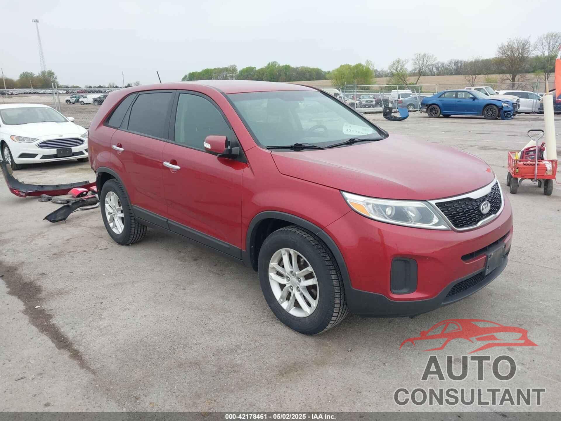 KIA SORENTO 2014 - 5XYKT3A65EG525366