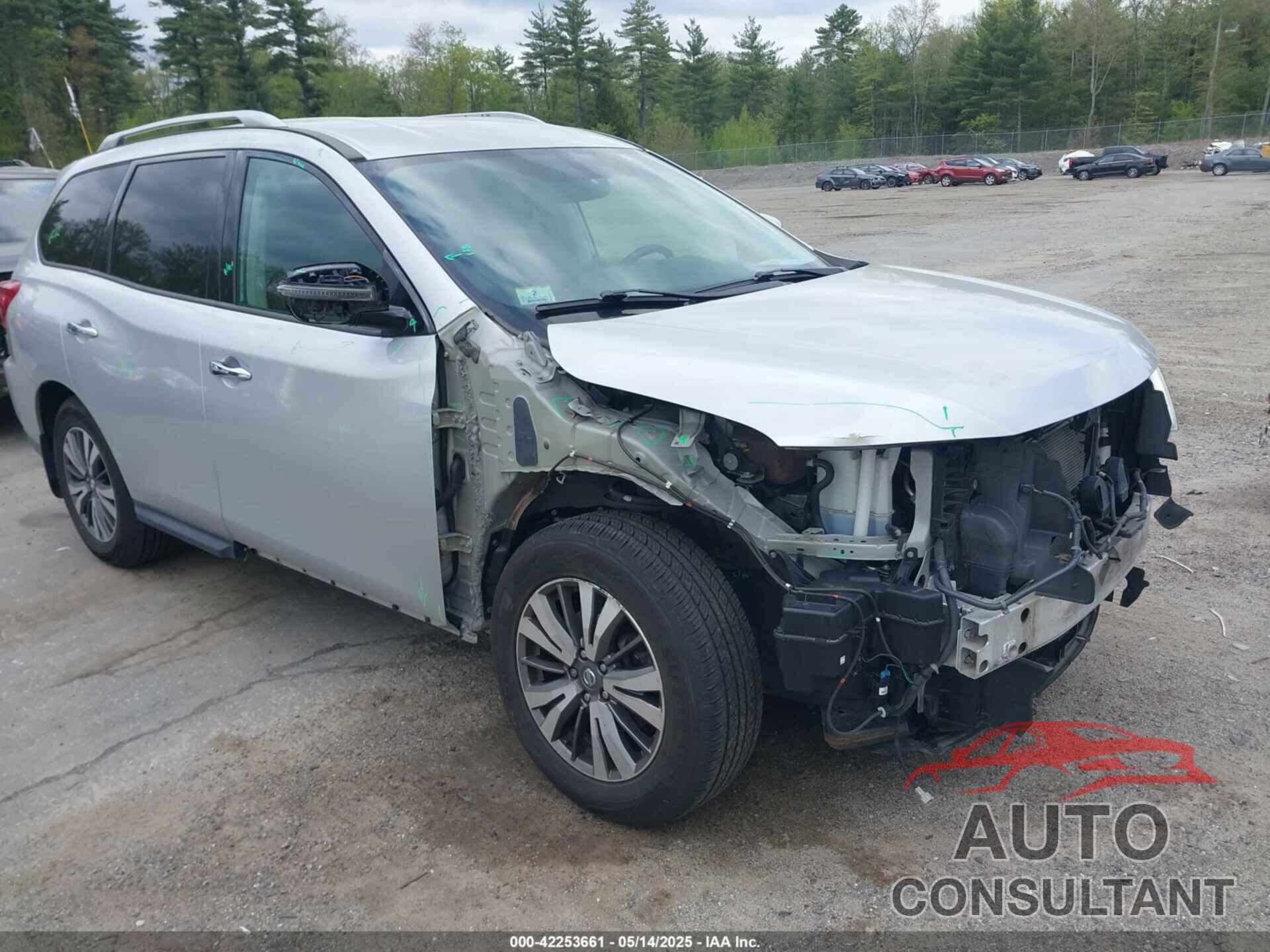 NISSAN PATHFINDER 2017 - 5N1DR2MM2HC645528