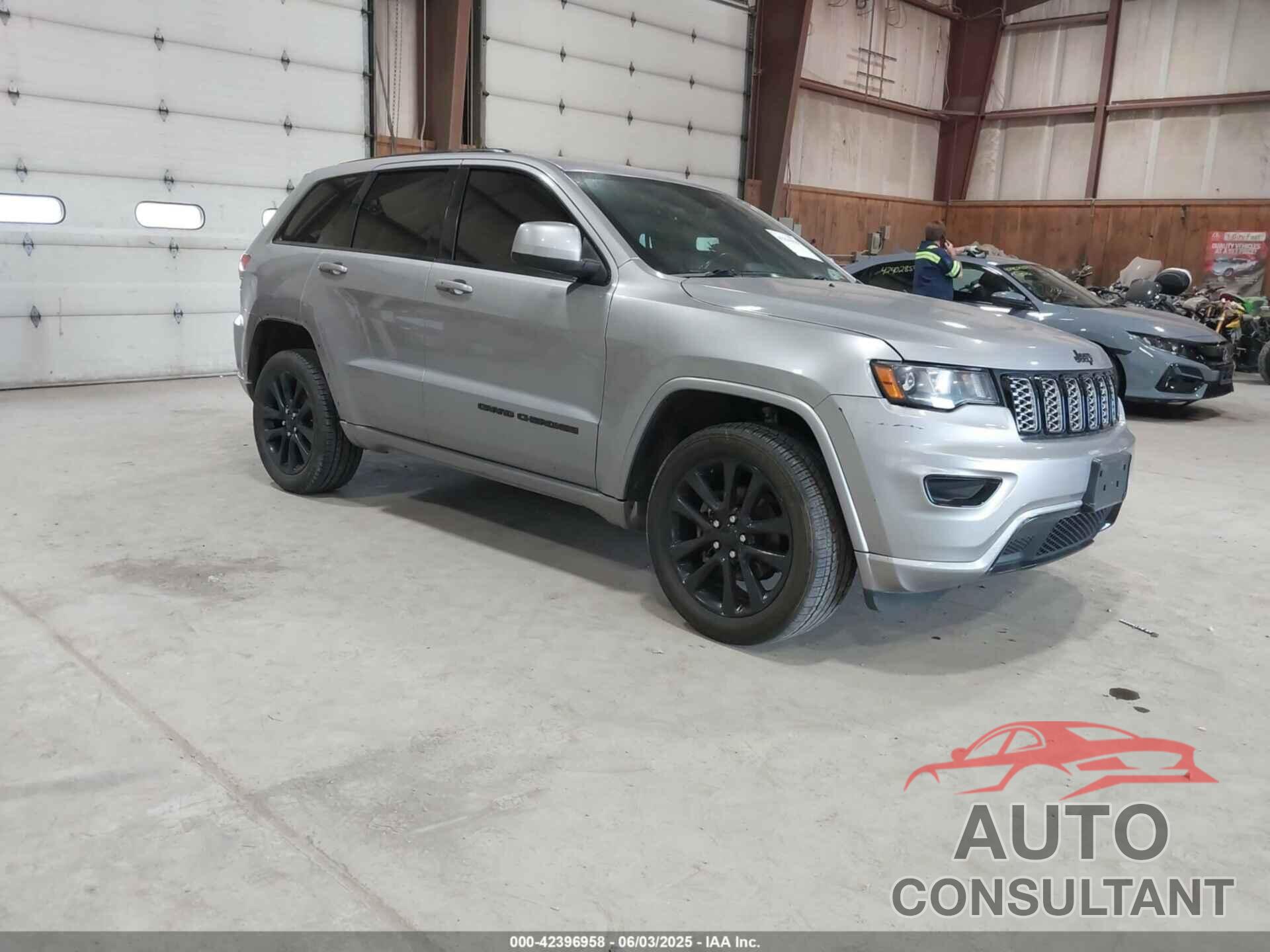 JEEP GRAND CHEROKEE 2018 - 1C4RJFAG1JC249720