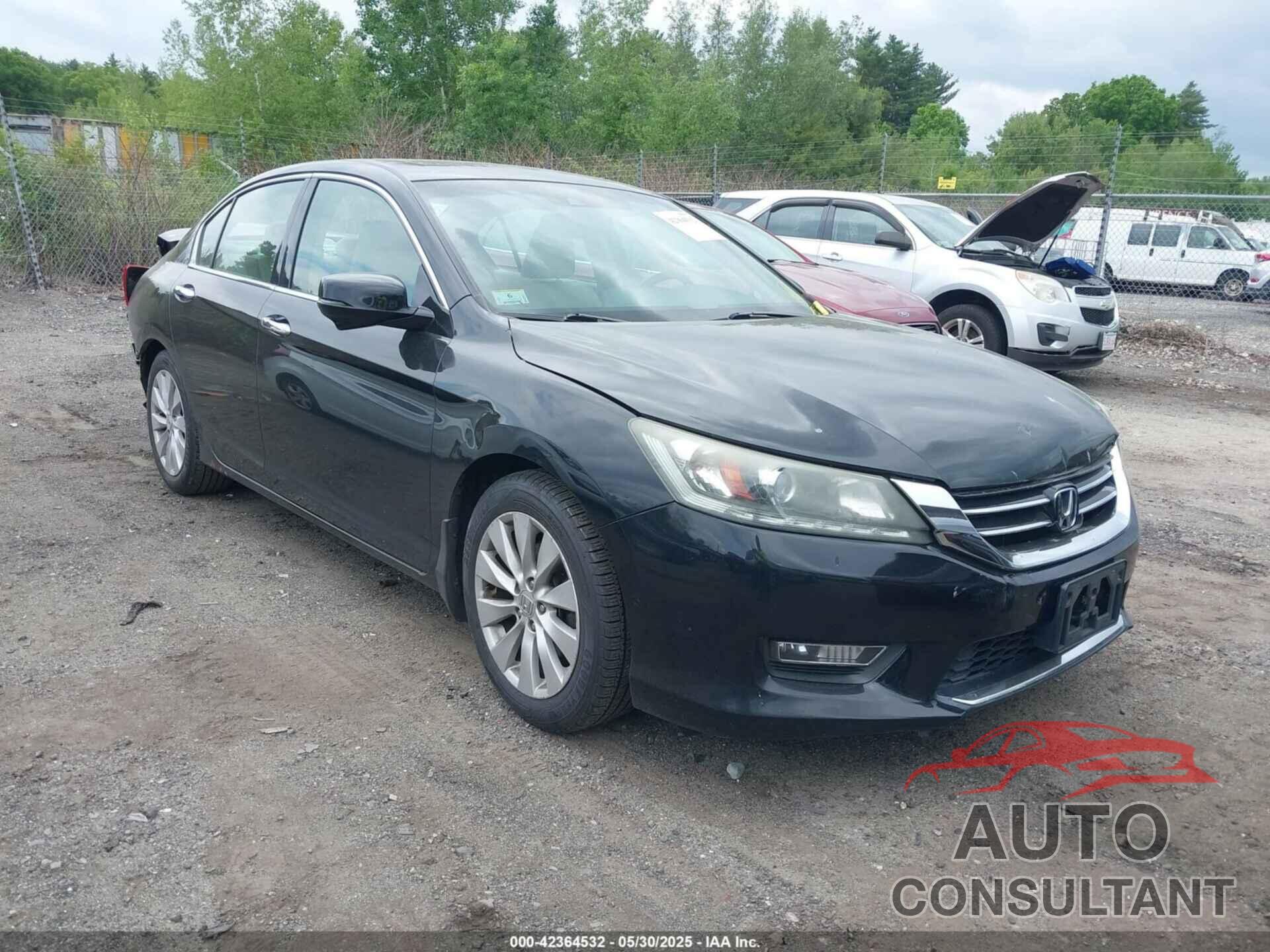 HONDA ACCORD 2013 - 1HGCR3F82DA041023
