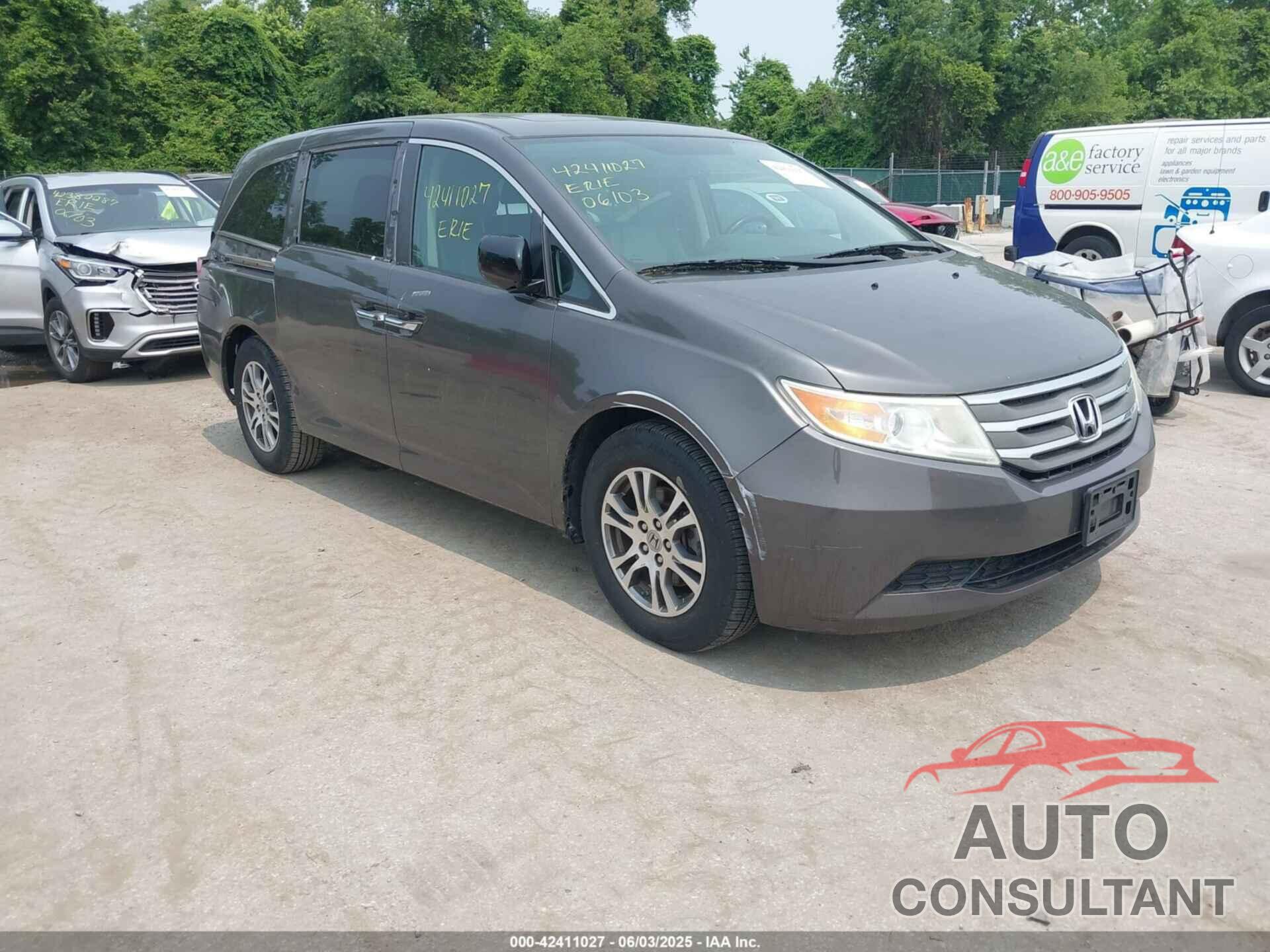HONDA ODYSSEY 2013 - 5FNRL5H63DB019055