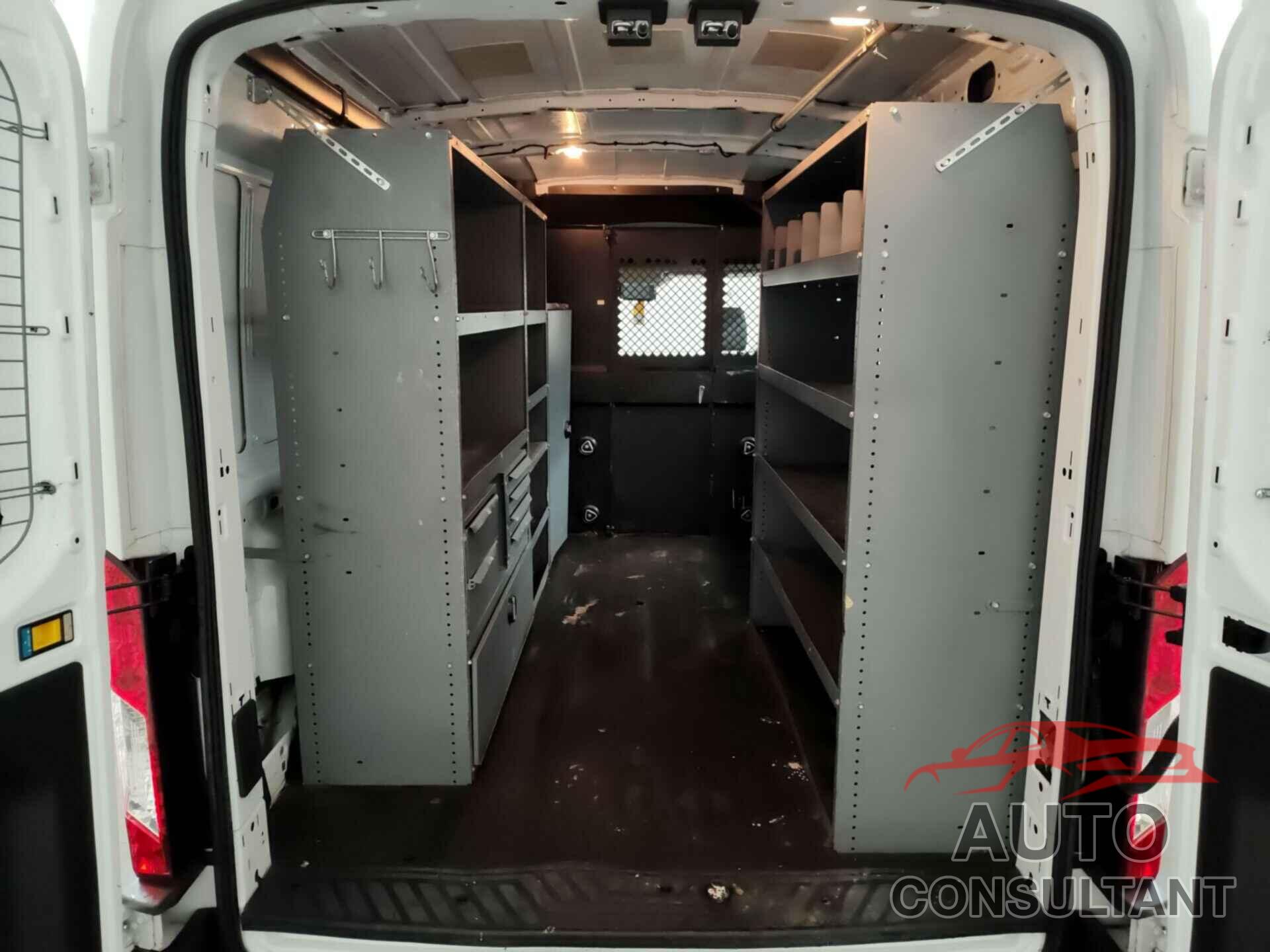 FORD TRANSIT-150 2015 - 1FTNE1CM5FKB29909