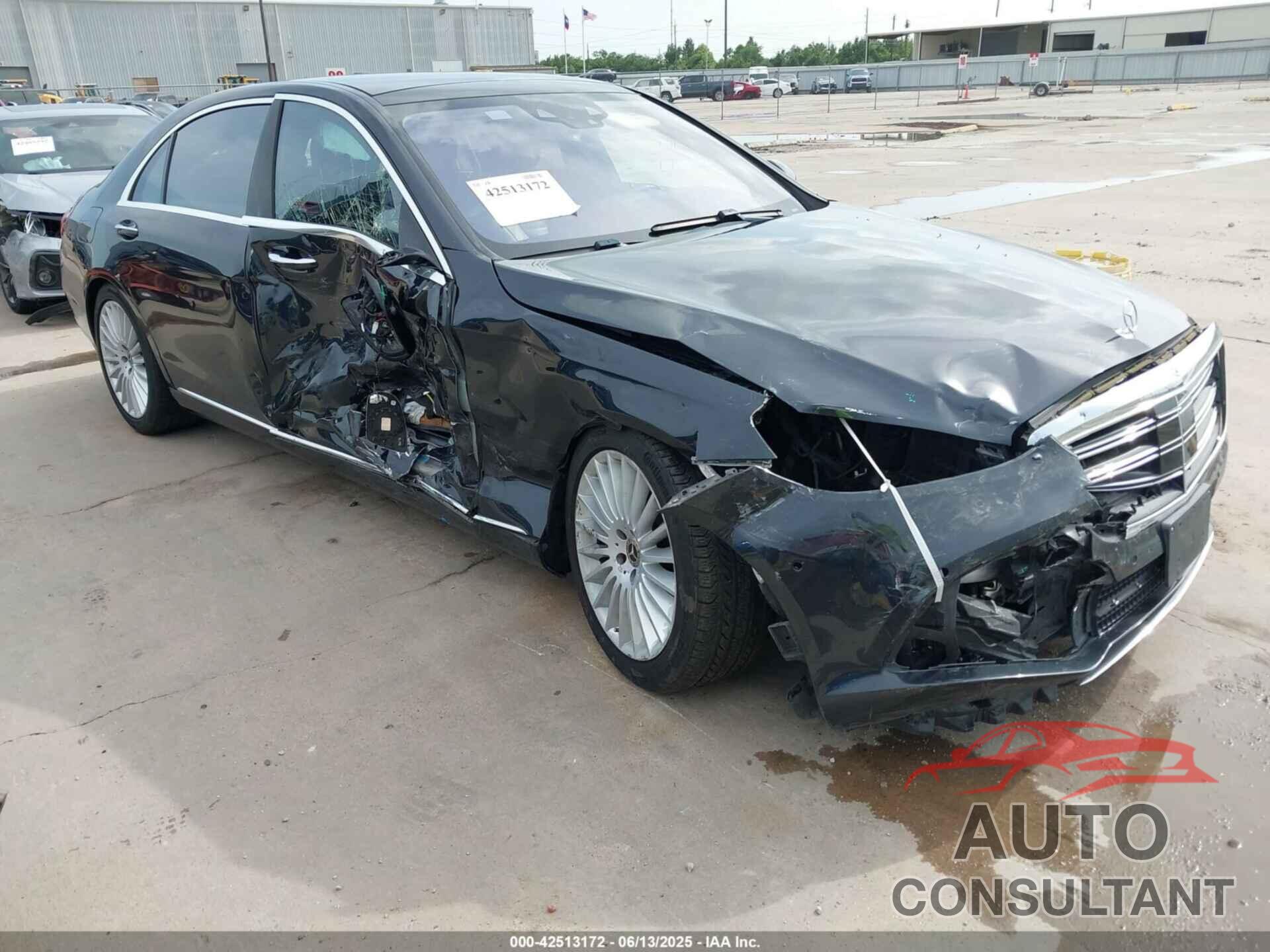 MERCEDES-BENZ S 560 2018 - WDDUG8DB4JA403150