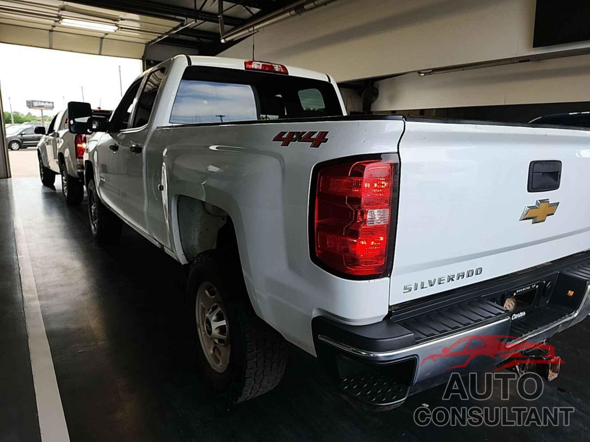 CHEVROLET SILVERADO 2019 - 2GC2KREG0K1200817