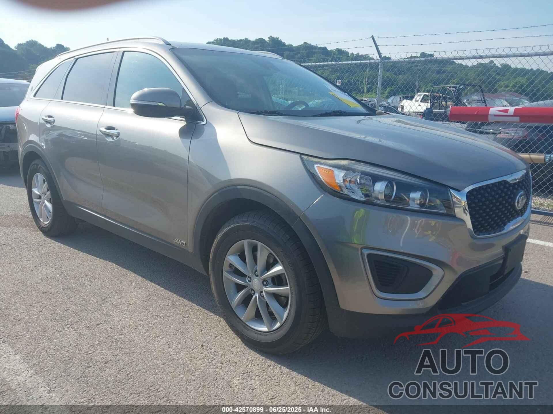 KIA SORENTO 2017 - 5XYPGDA35HG237230