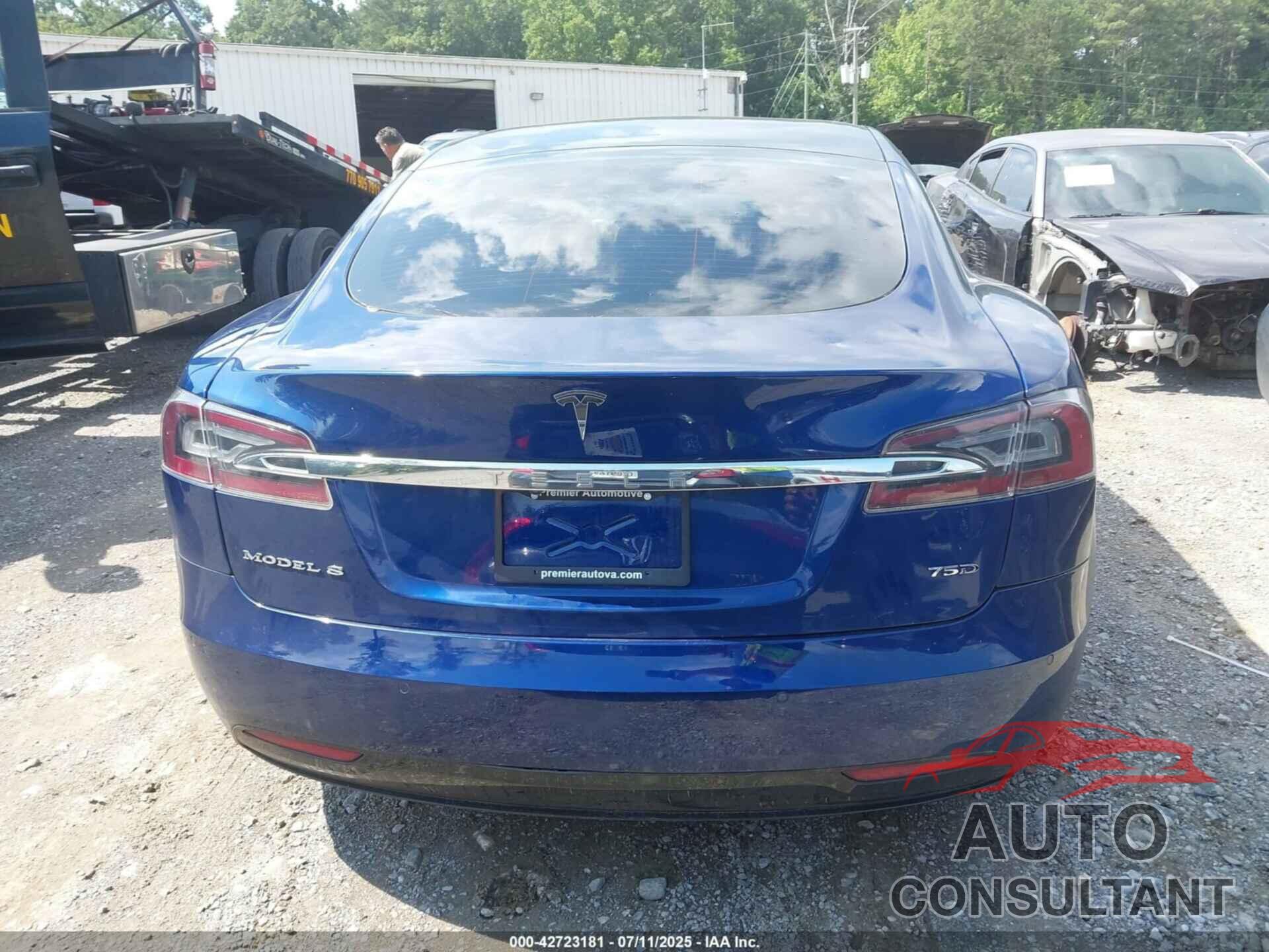 TESLA MODEL S 2018 - 5YJSA1E22JF297619