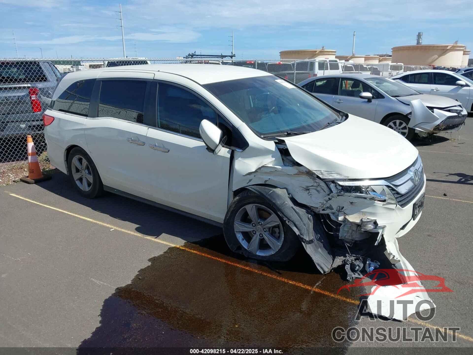 HONDA ODYSSEY 2018 - 5FNRL6H59JB080113