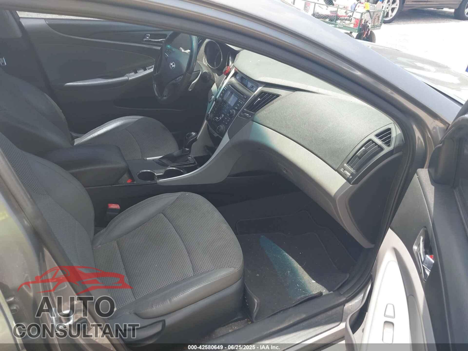 HYUNDAI SONATA 2012 - 5NPEC4AB9CH394853