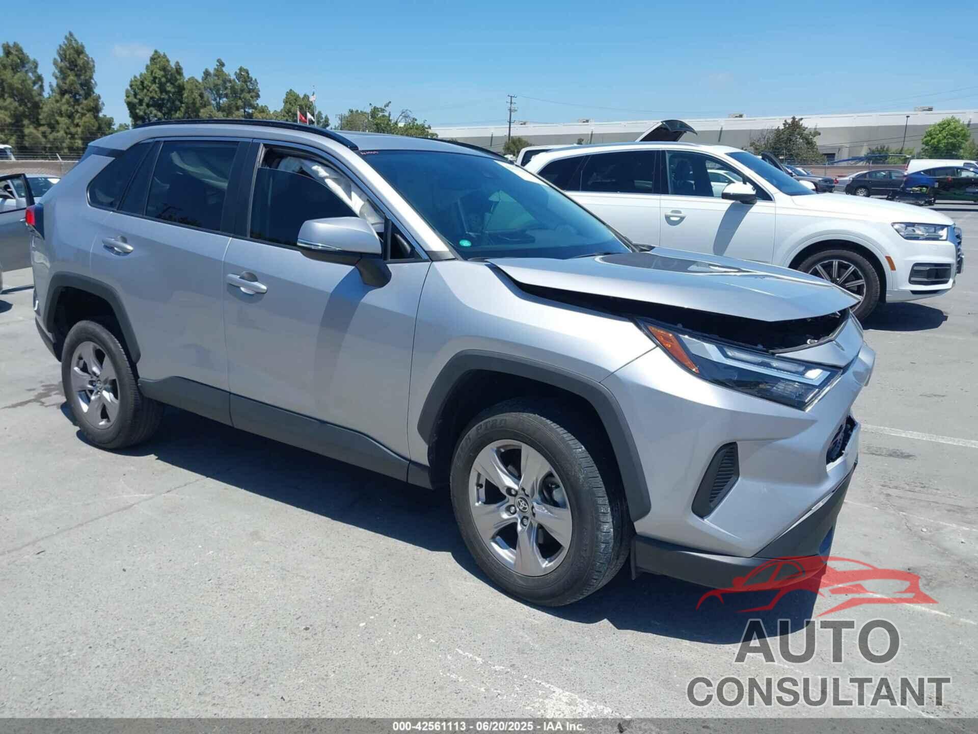 TOYOTA RAV4 2022 - 2T3W1RFV5NC213609