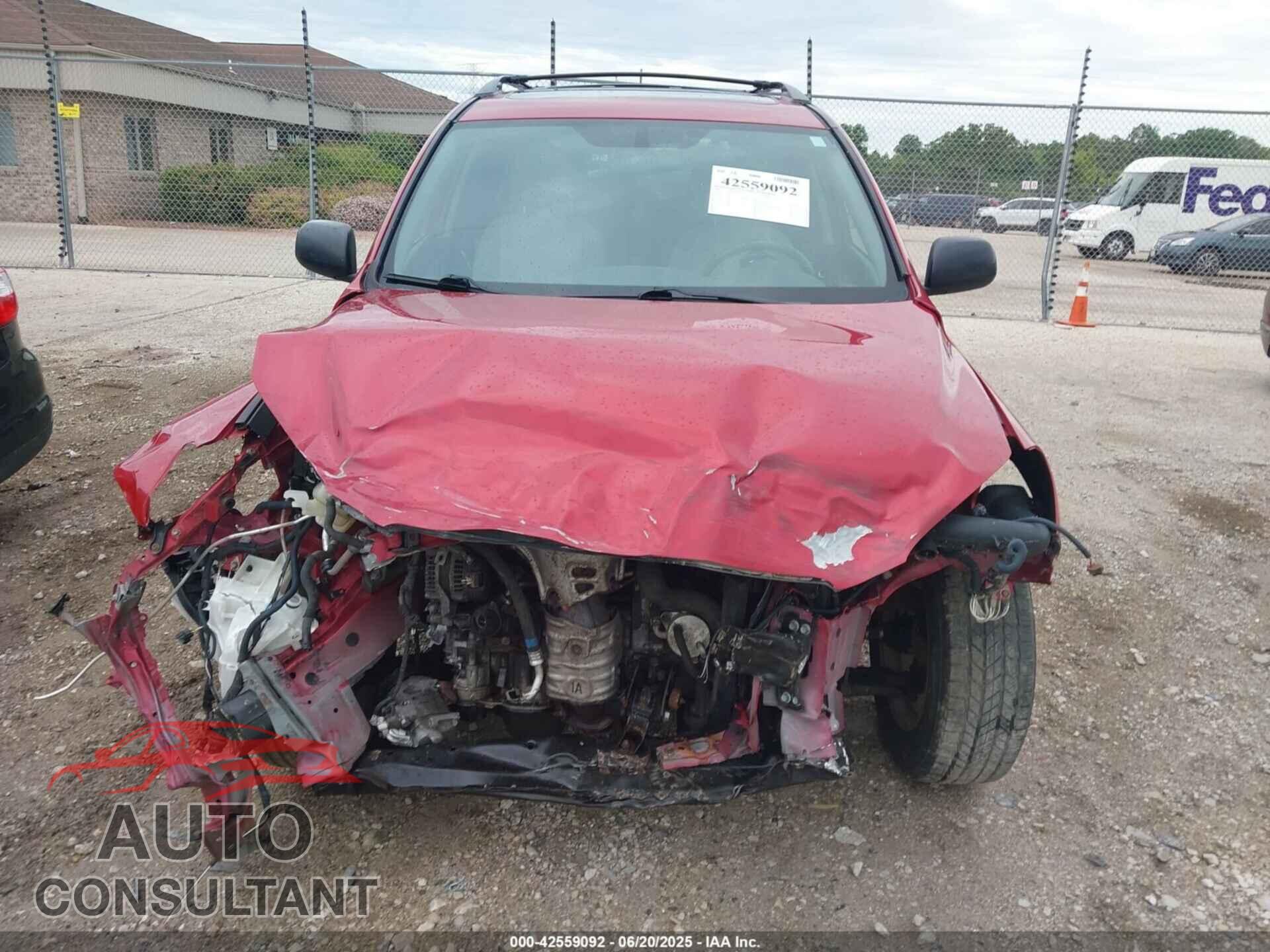 TOYOTA RAV4 2012 - JTMBF4DVXCD043875