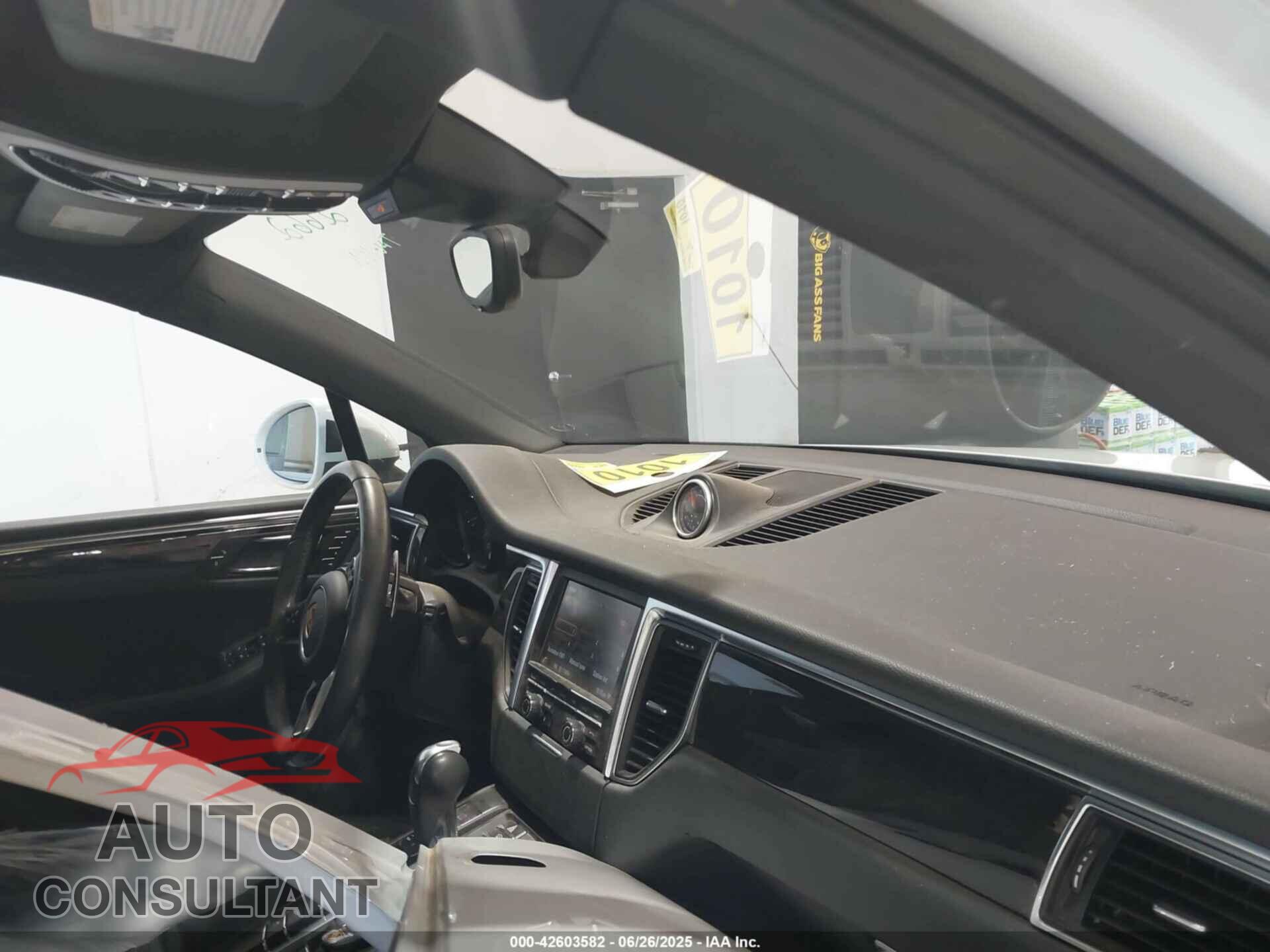 PORSCHE MACAN 2016 - WP1AB2A50GLB50914