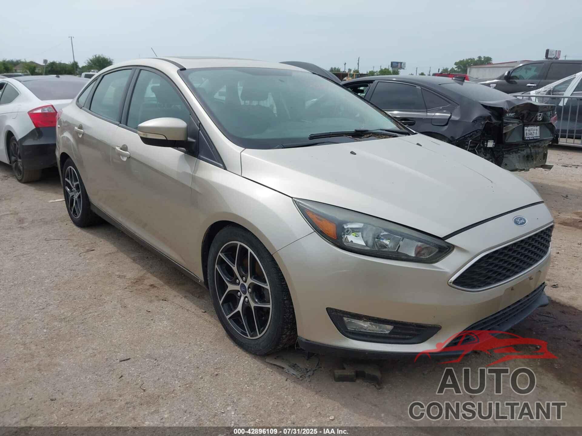 FORD FOCUS 2018 - 1FADP3H24JL229257