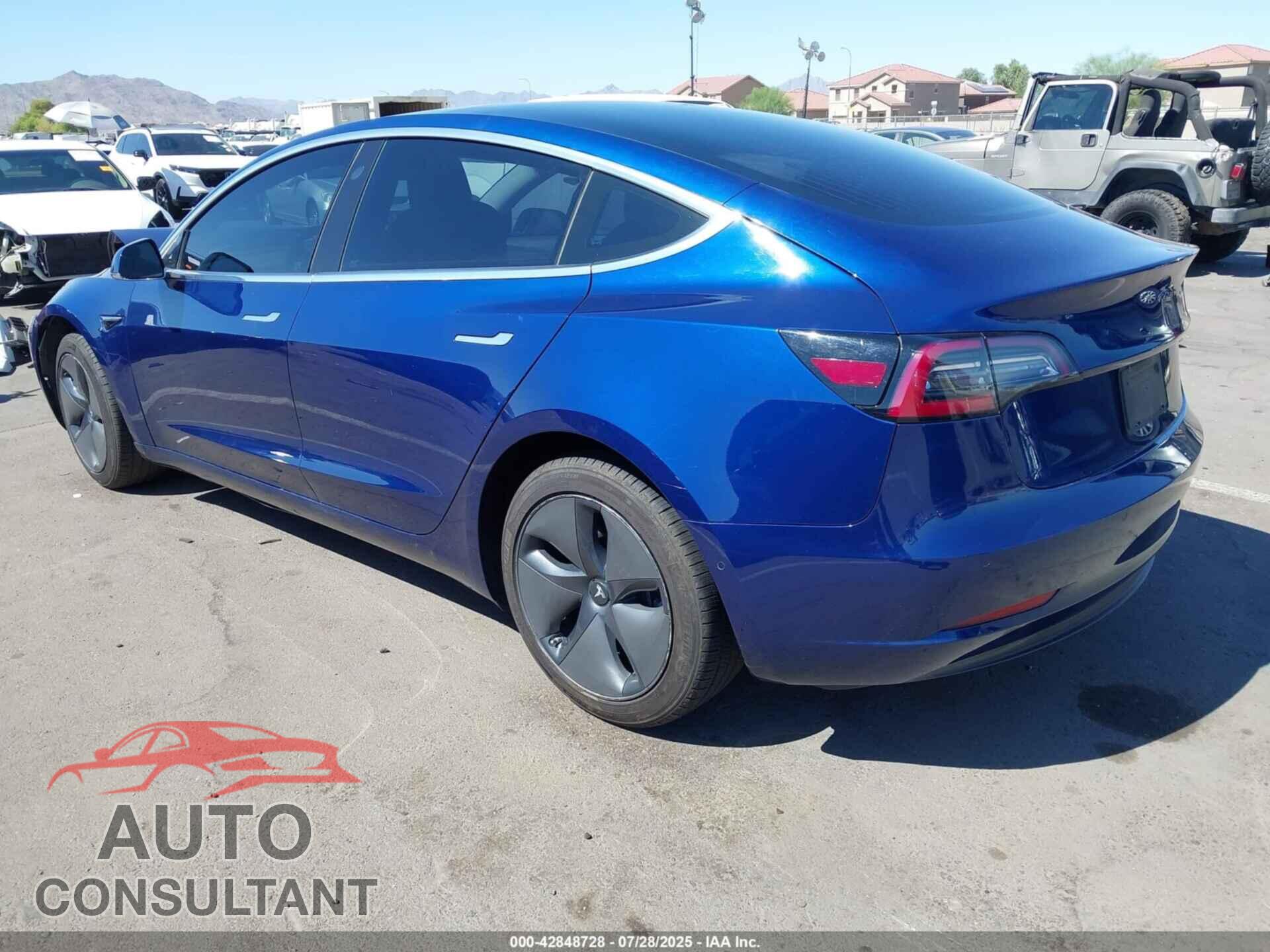 TESLA MODEL 3 2019 - 5YJ3E1EA5KF427118