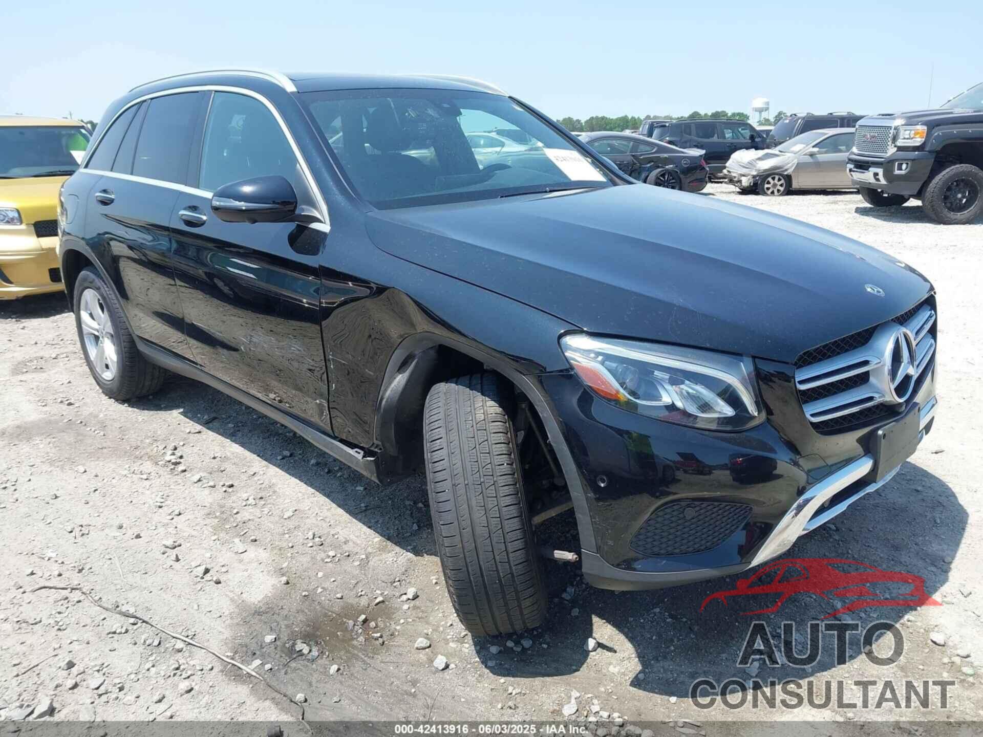 MERCEDES-BENZ GLC 300 2018 - WDC0G4KB5JV056063