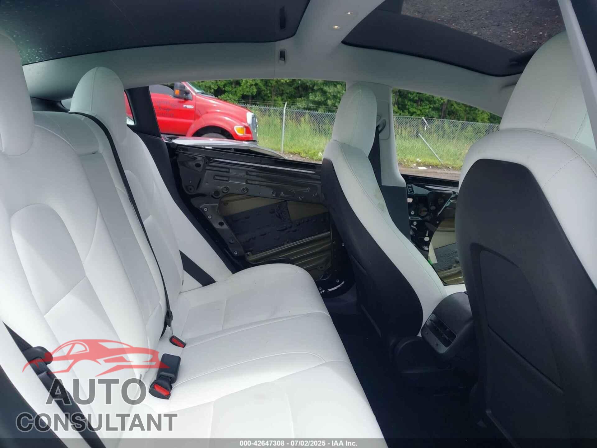 TESLA MODEL 3 2019 - 5YJ3E1EA2KF312086