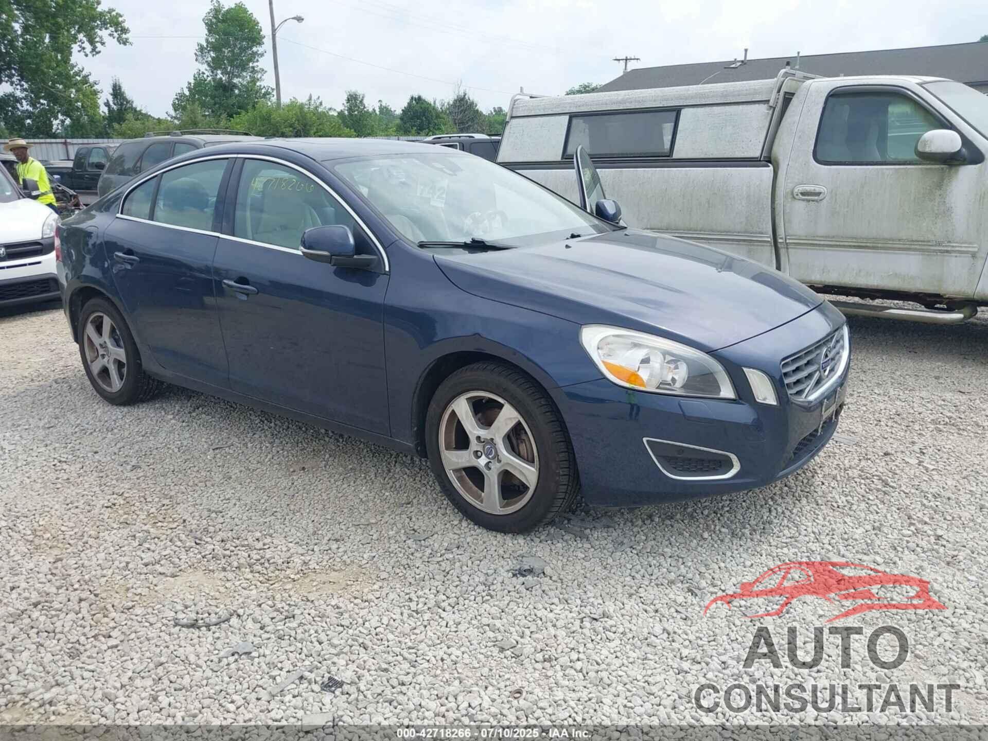 VOLVO S60 2012 - YV1622FS2C2082129