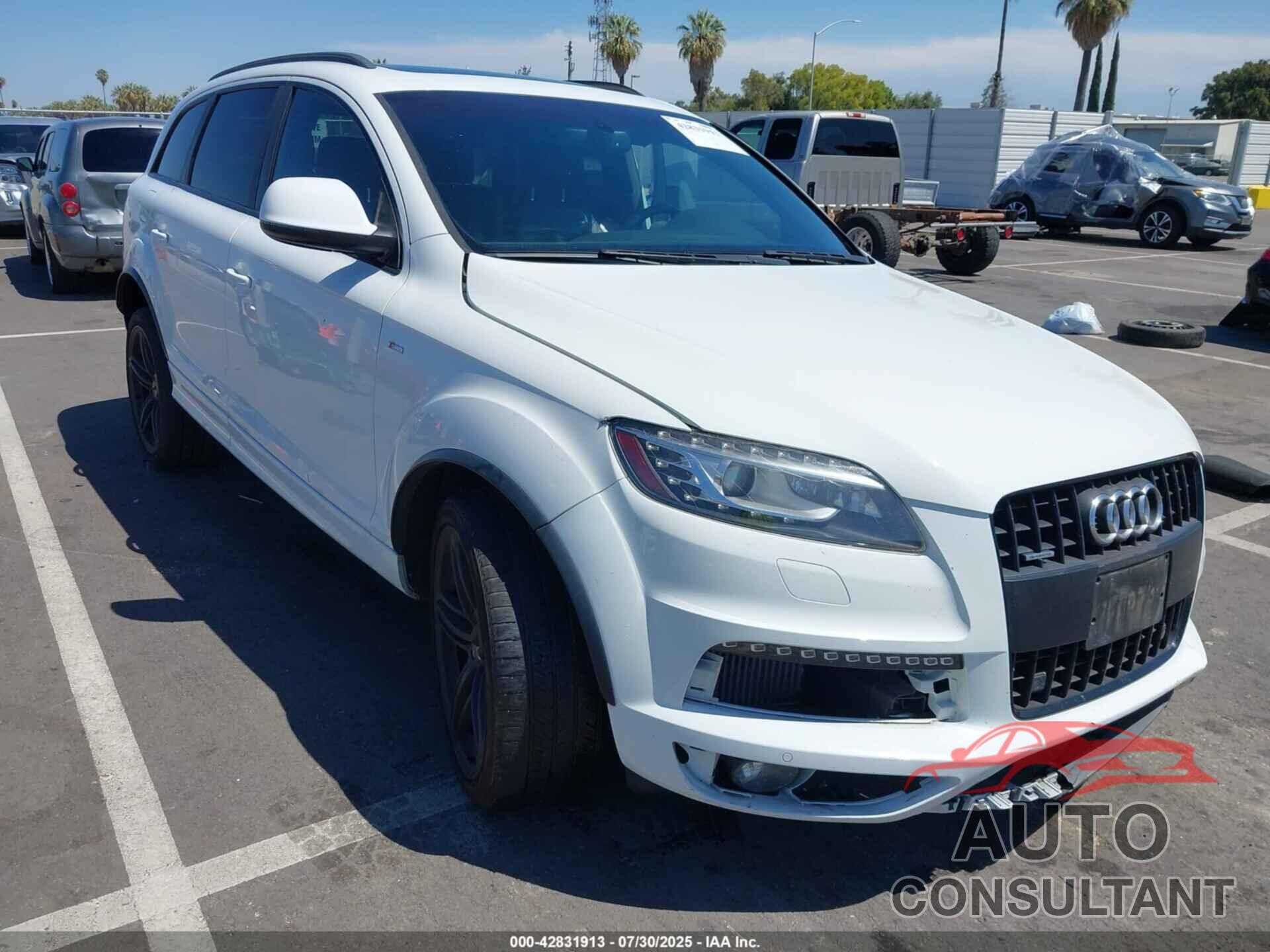 AUDI Q7 2014 - WA1WMAFE5ED020553