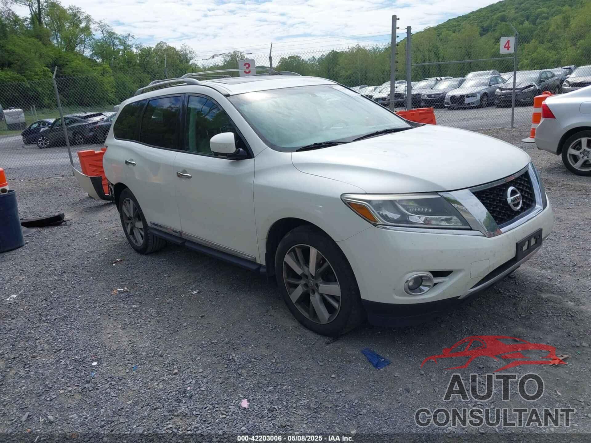 NISSAN PATHFINDER 2015 - 5N1AR2MM0FC695117