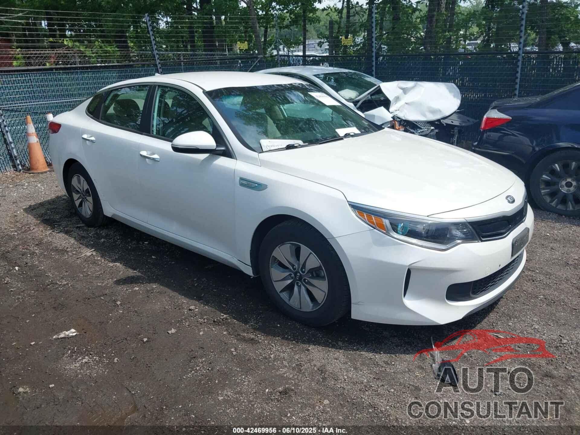 KIA OPTIMA HYBRID 2017 - KNAGT4LC8H5004537