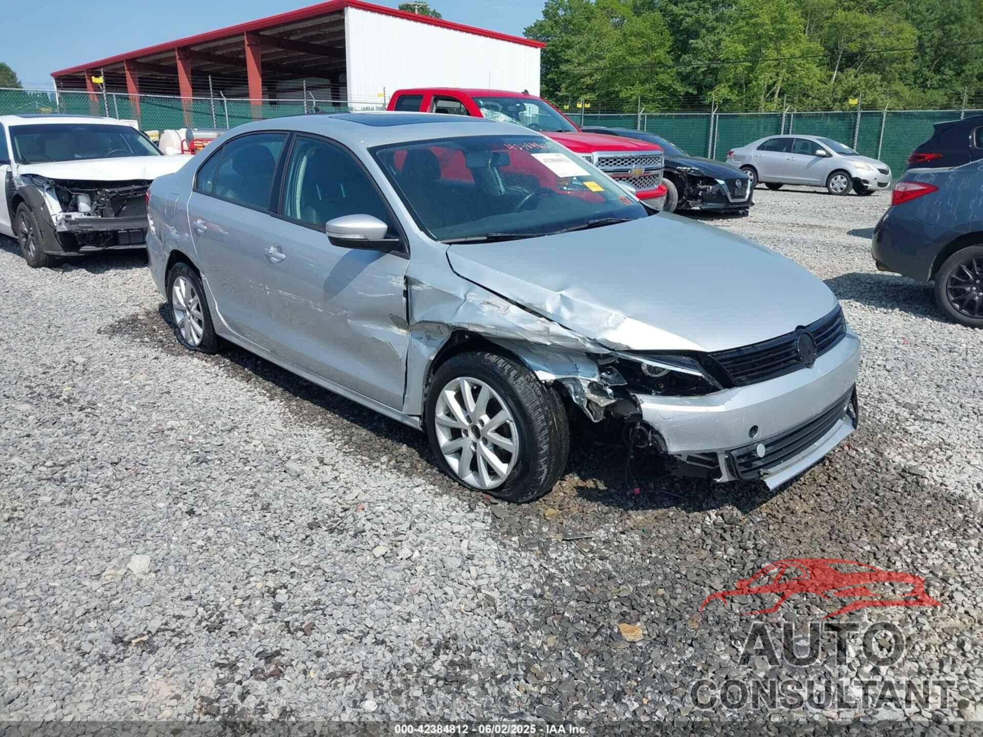 VOLKSWAGEN JETTA 2012 - 3VWDX7AJ6CM305899