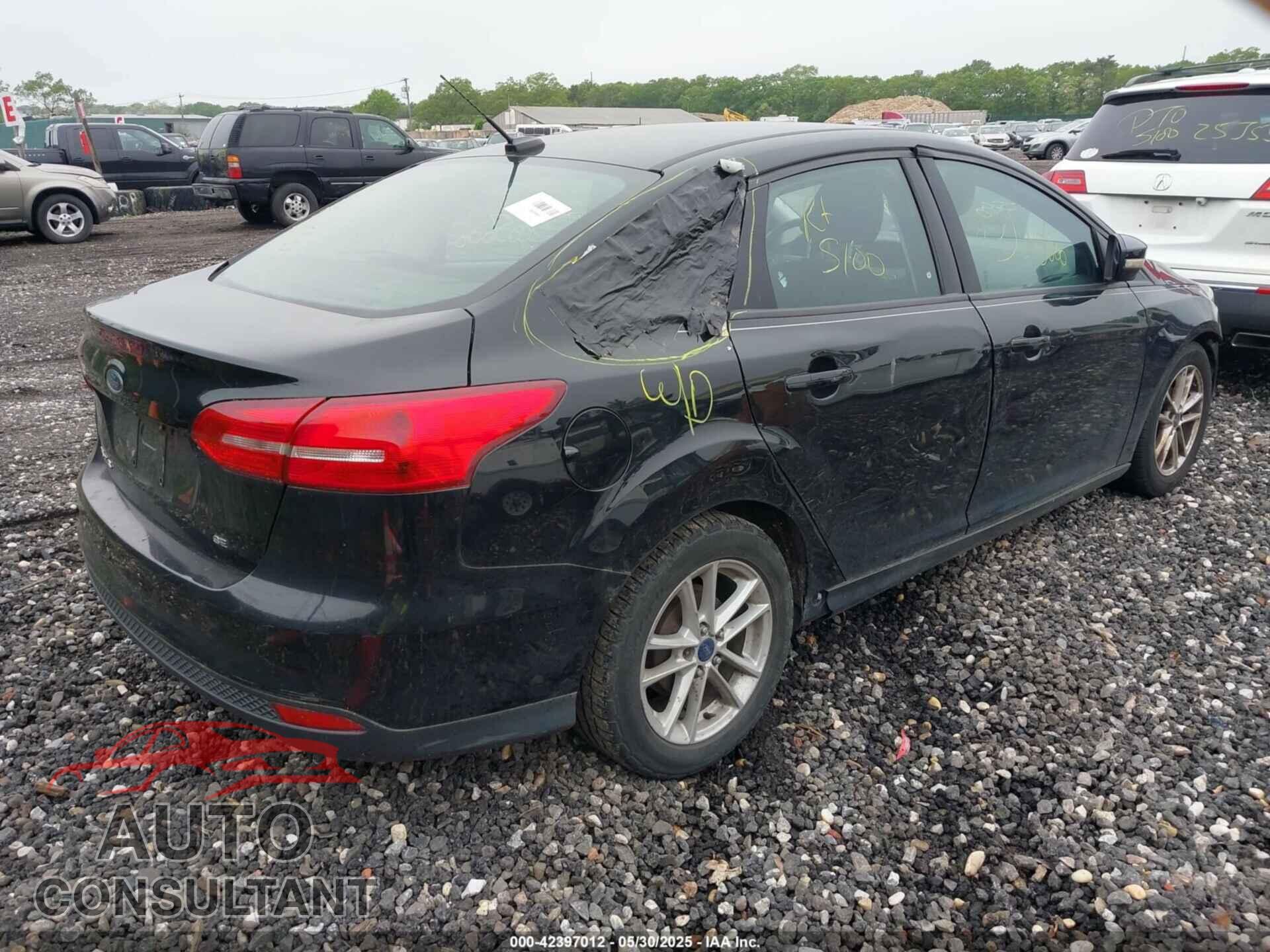 FORD FOCUS 2016 - 1FADP3F28GL274603