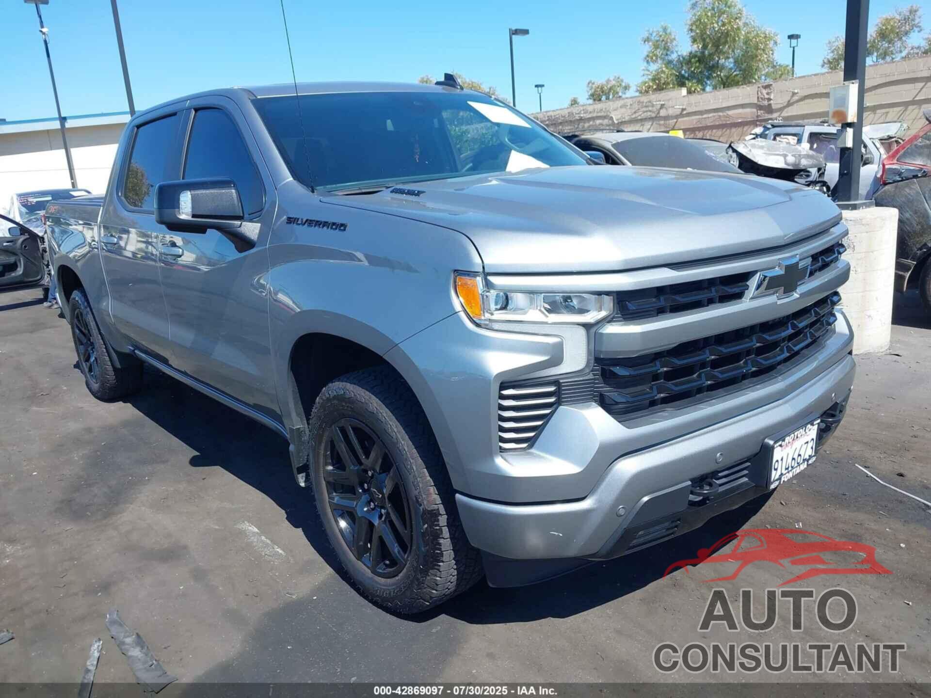 CHEVROLET SILVERADO 1500 2024 - 3GCUDEE82RG385152