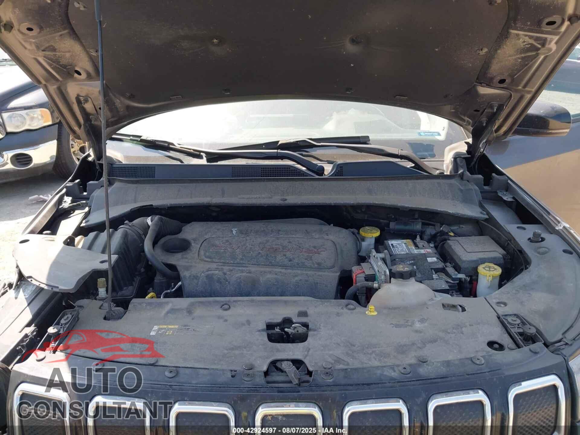 JEEP COMPASS 2022 - 3C4NJDCB3NT201019