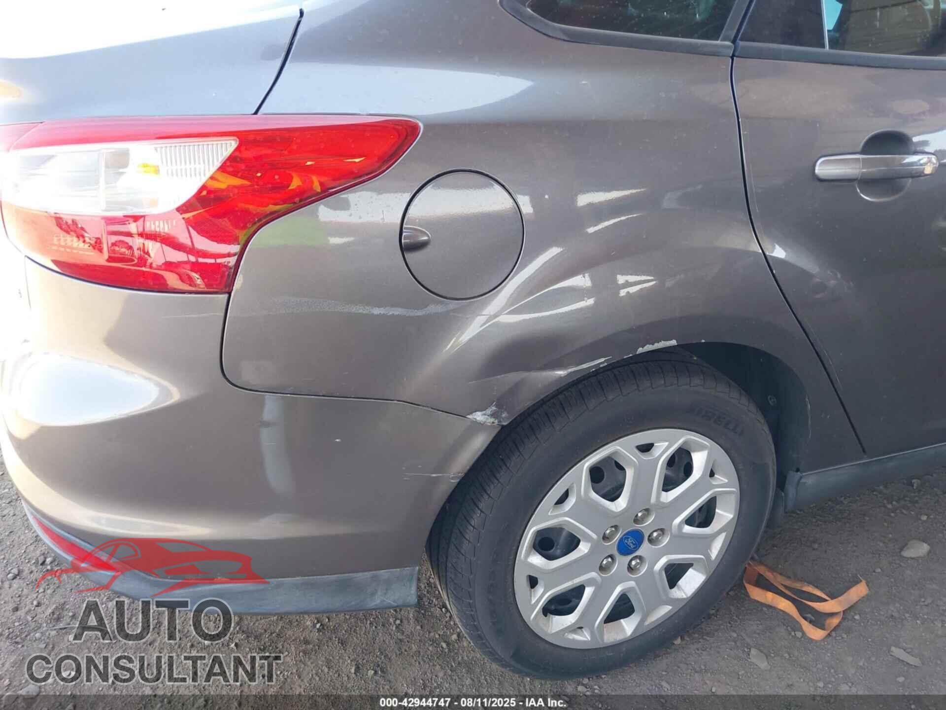 FORD FOCUS 2012 - 1FAHP3F27CL227896