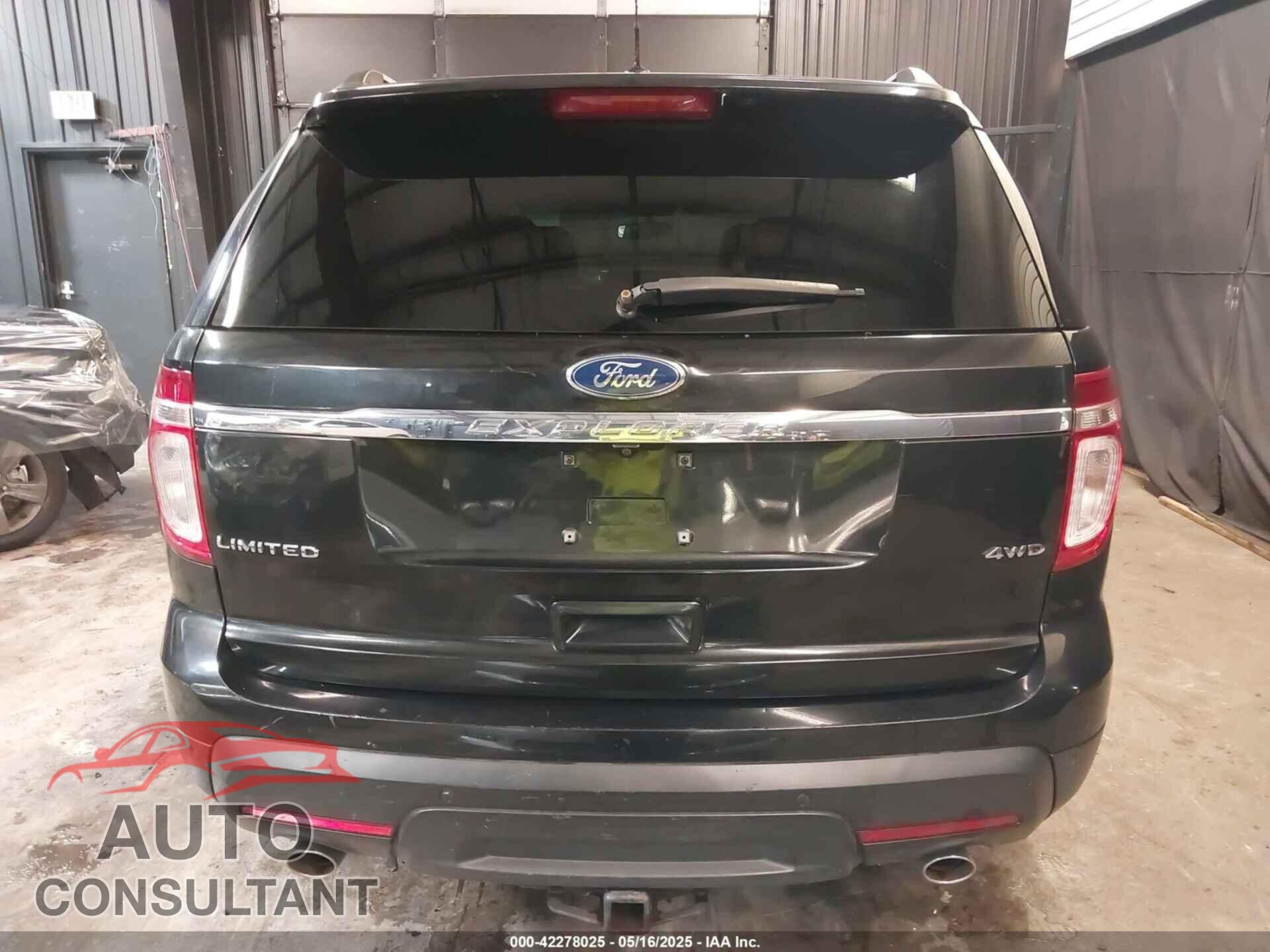 FORD EXPLORER 2011 - 1FMHK8F88BGA33407