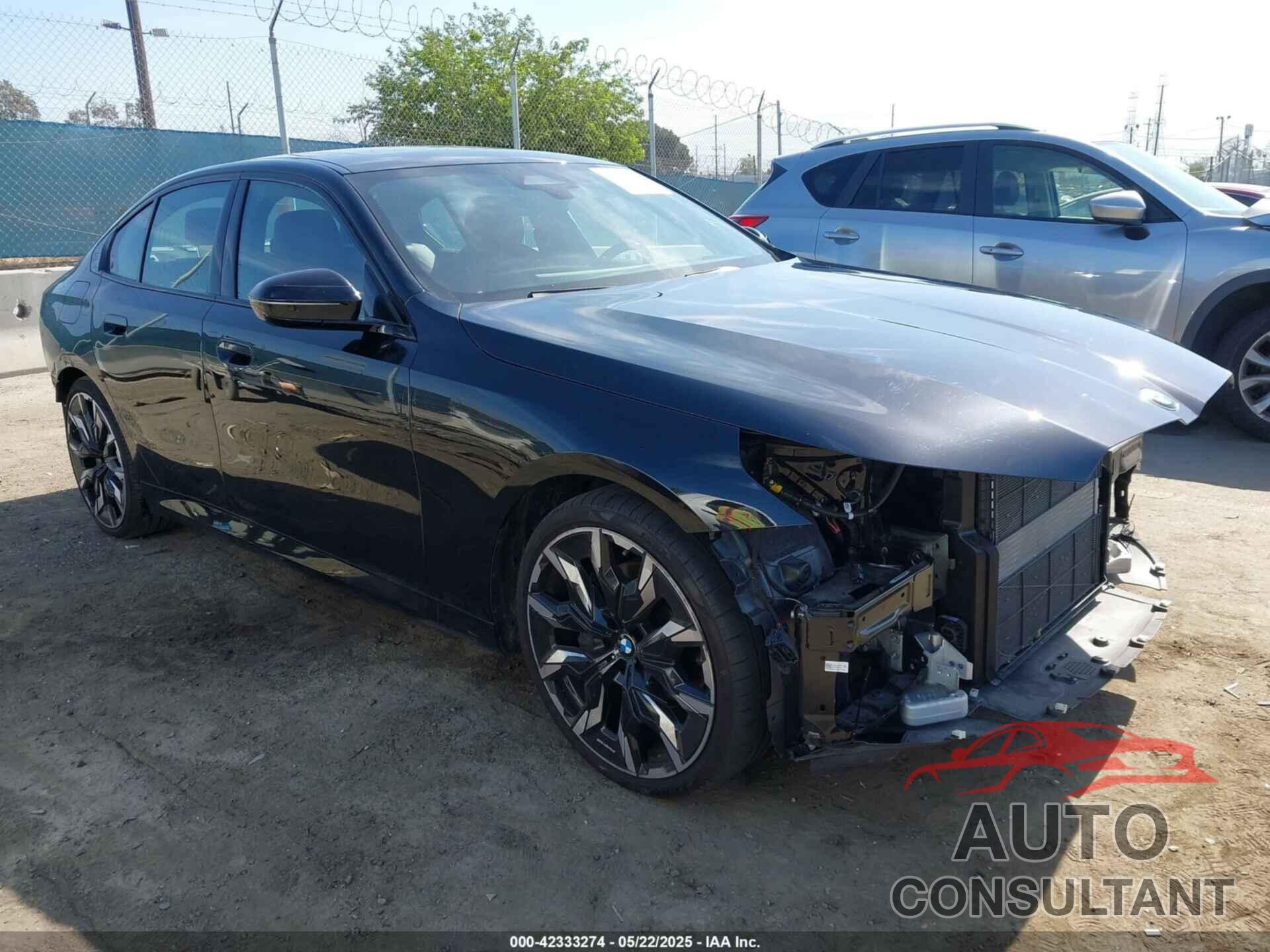 BMW 530 2024 - WBA43FJ07RCP97141