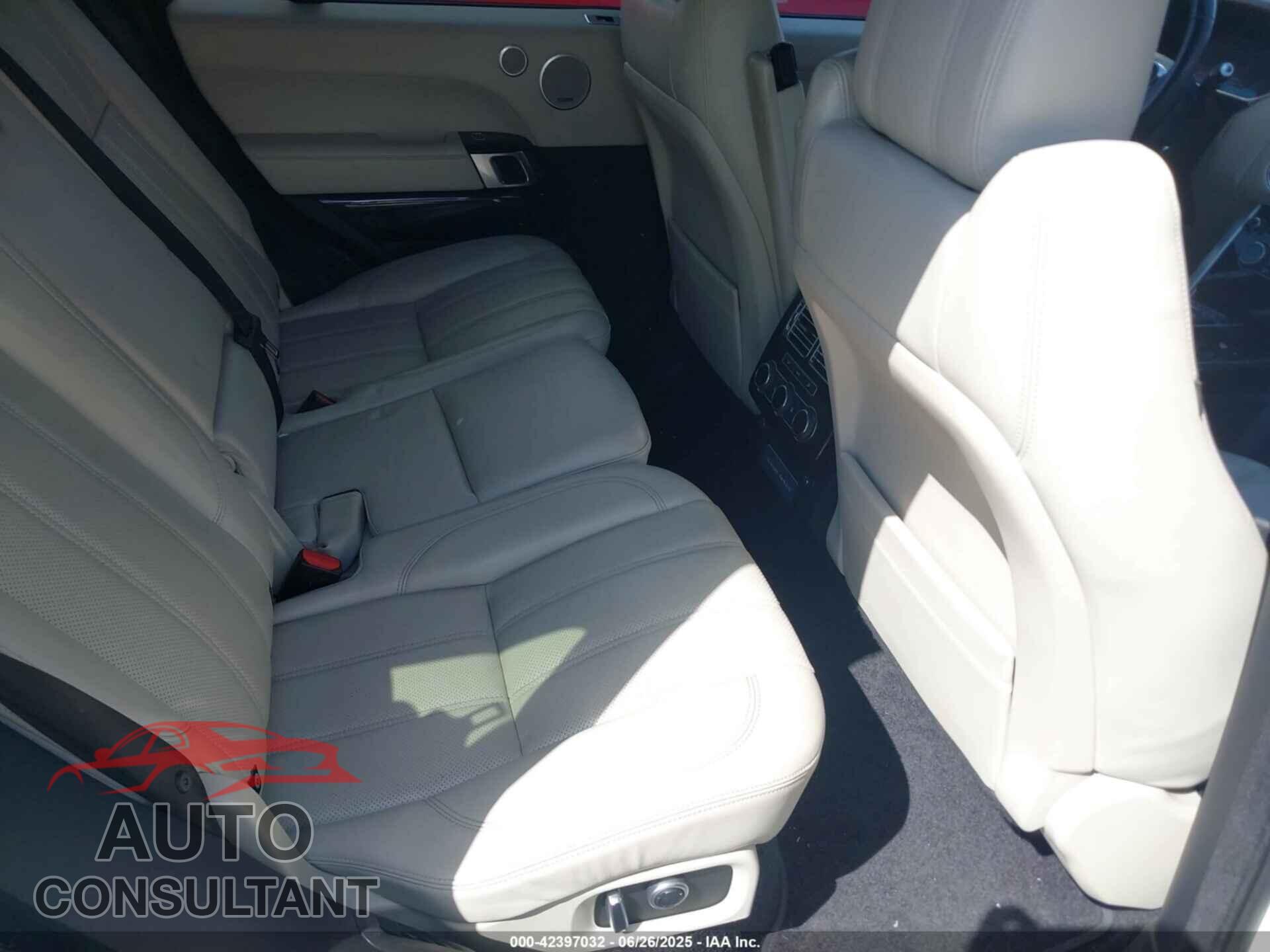 LAND ROVER RANGE ROVER 2017 - SALGS2FV0HA376137